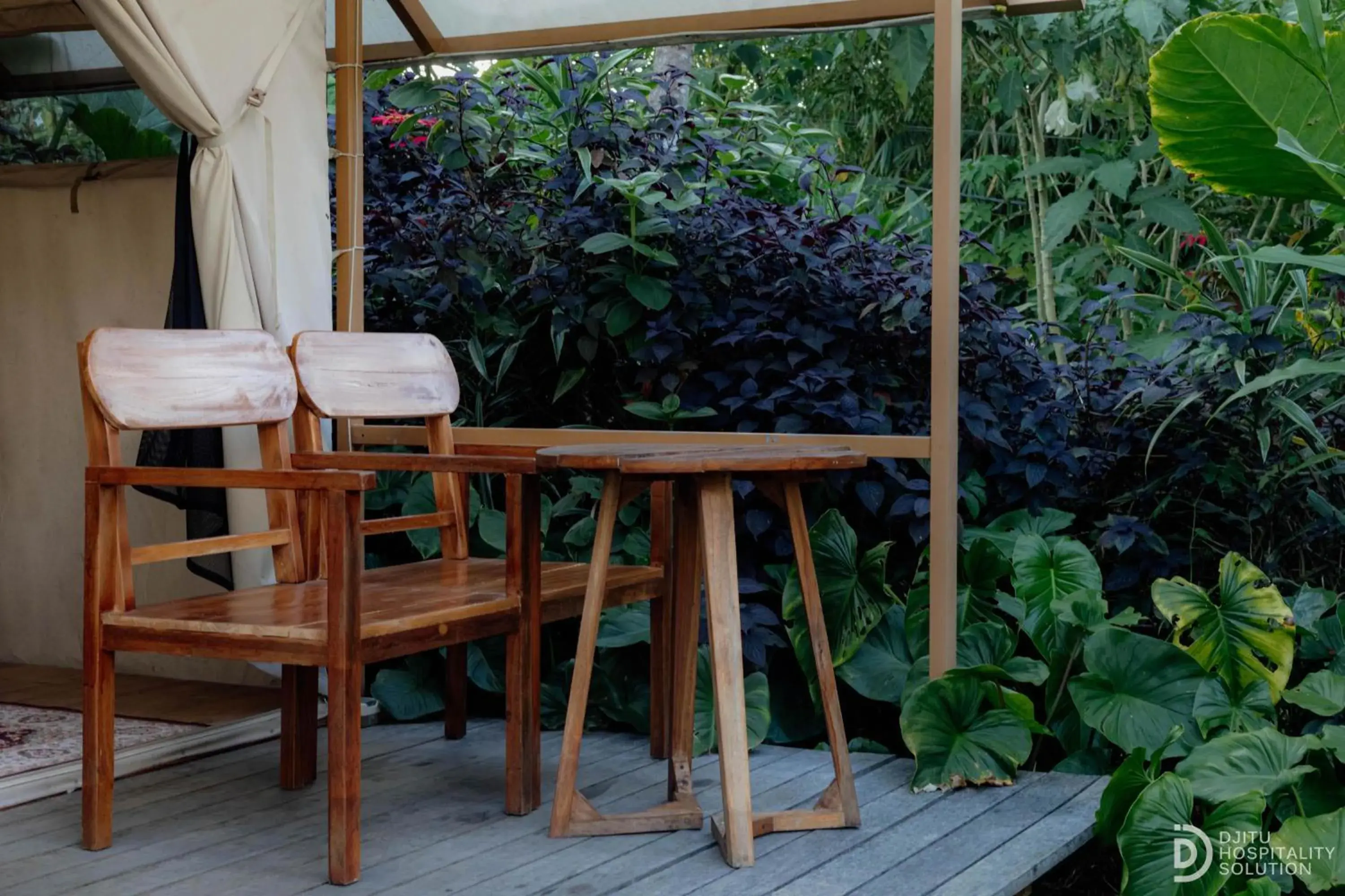 Balcony/Terrace in Green Lava Lake View Glamping Bedugul By IHM Balcony/Terrace in Green Lava Lake View Glamping Bedugul By IHM