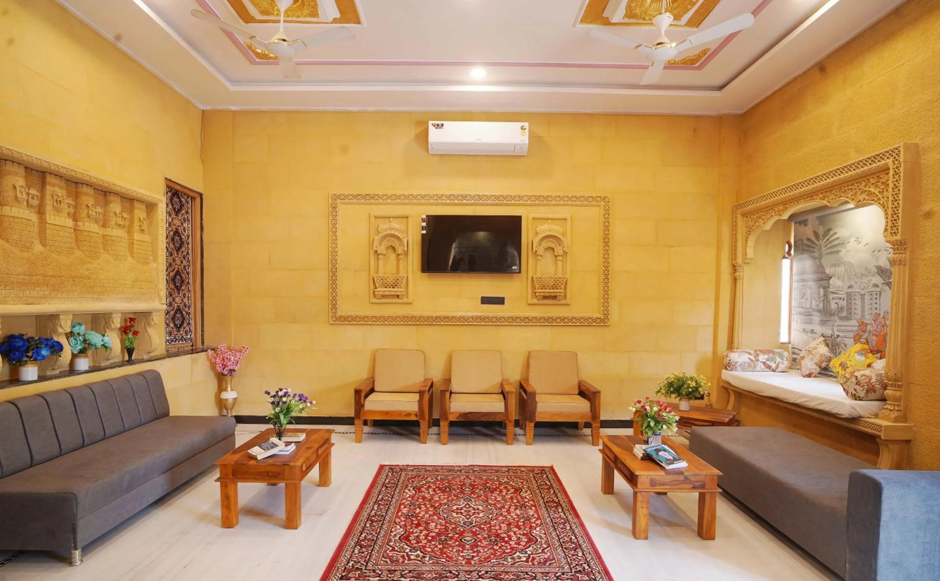 Lobby or reception in Hotel Golden Signature