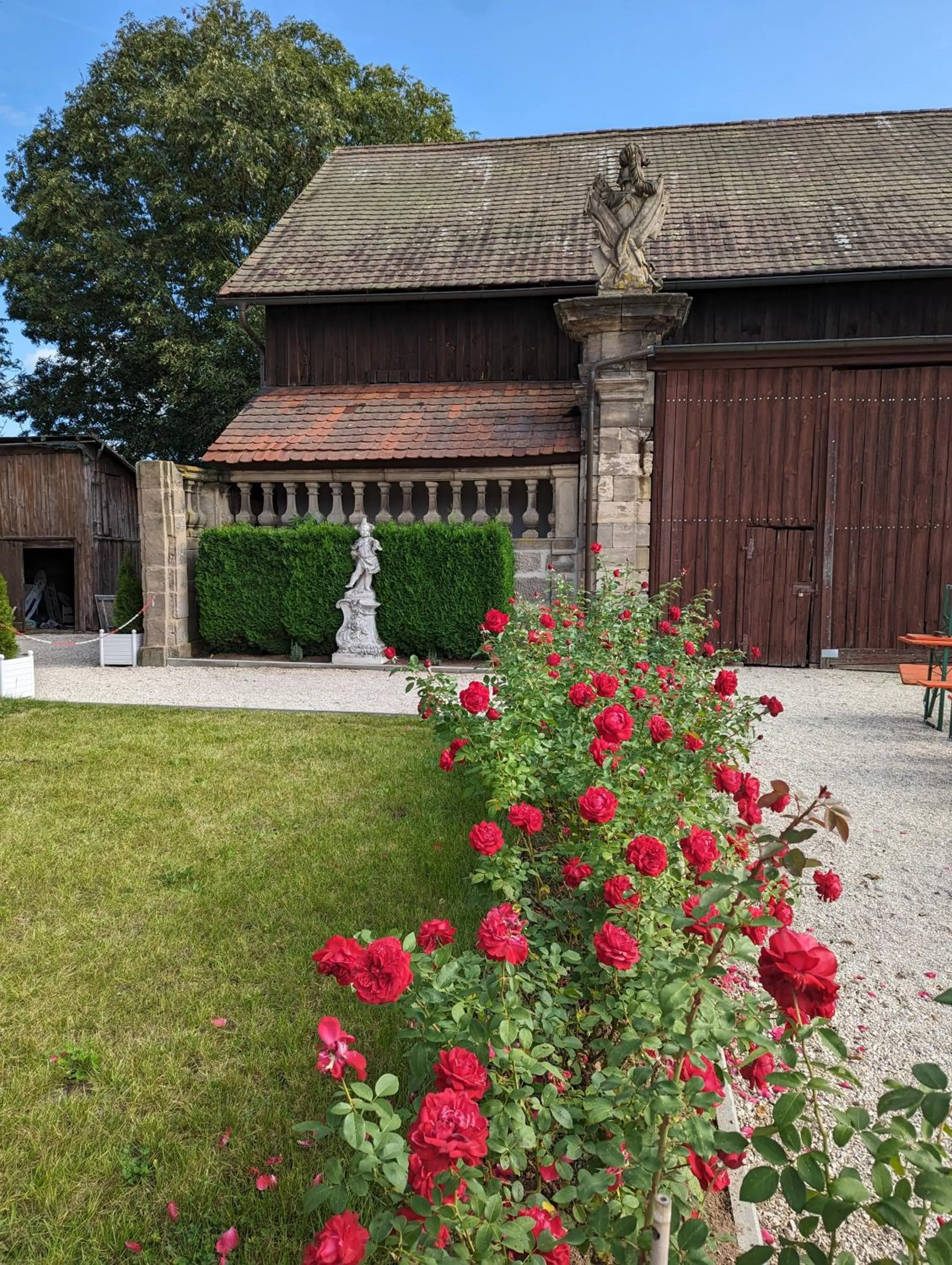 Property building in Schloss Hotel Colmdorf