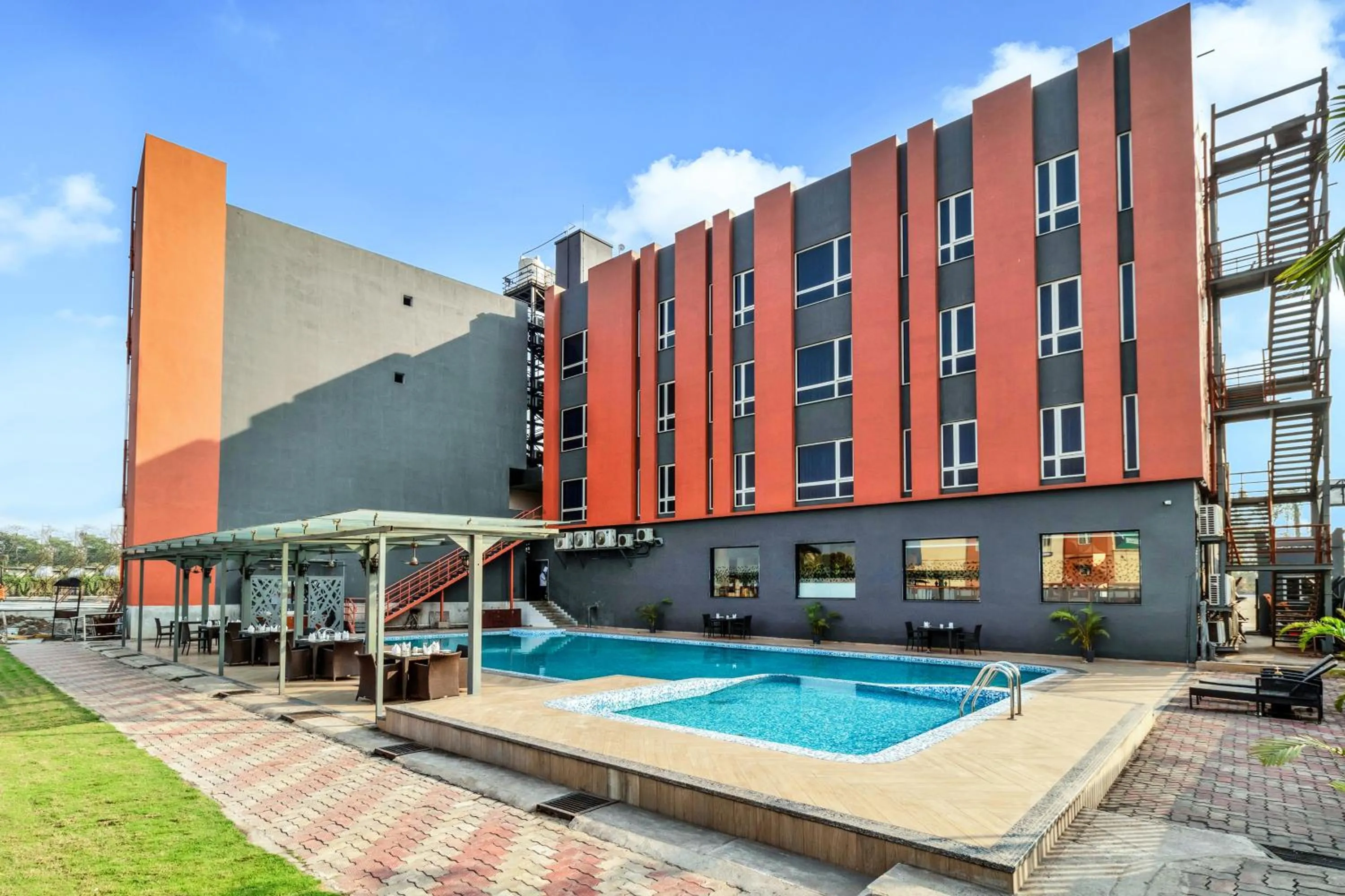 Property building in The Citi Residenci Hotel, Banskopa