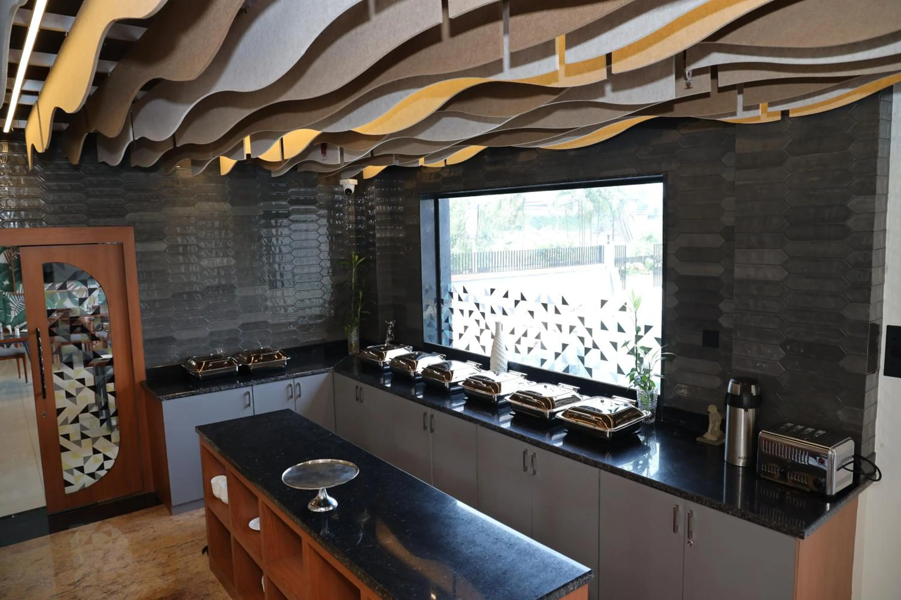 Kitchen or kitchenette in The Citi Residenci Hotel, Banskopa