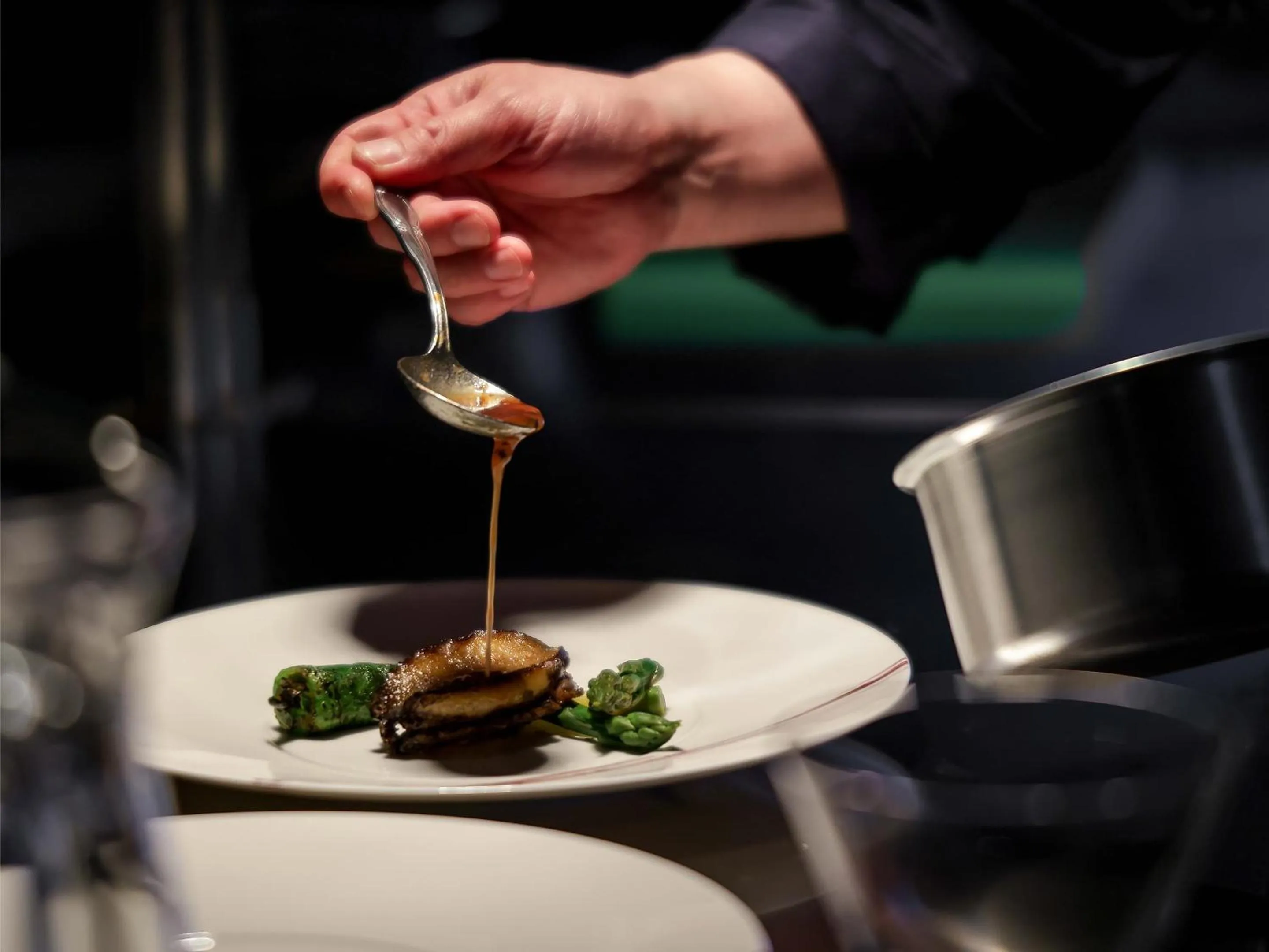 Food in Executive Suite SUIREI