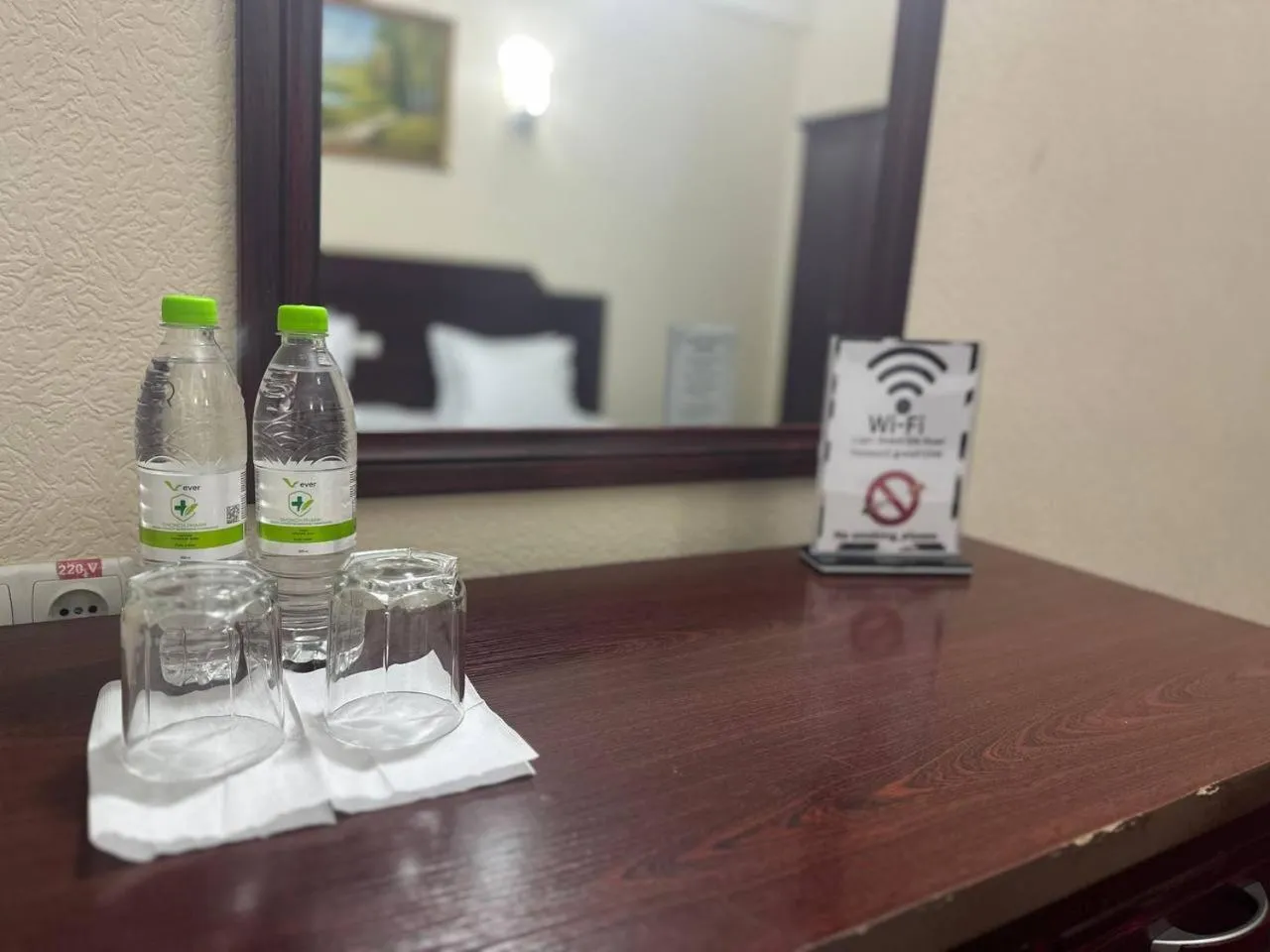 Photo of the whole room in Grand Silk Road