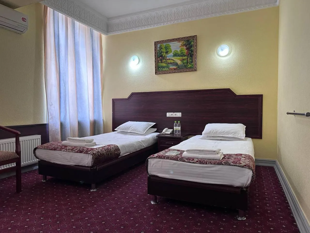 Bed in Grand Silk Road