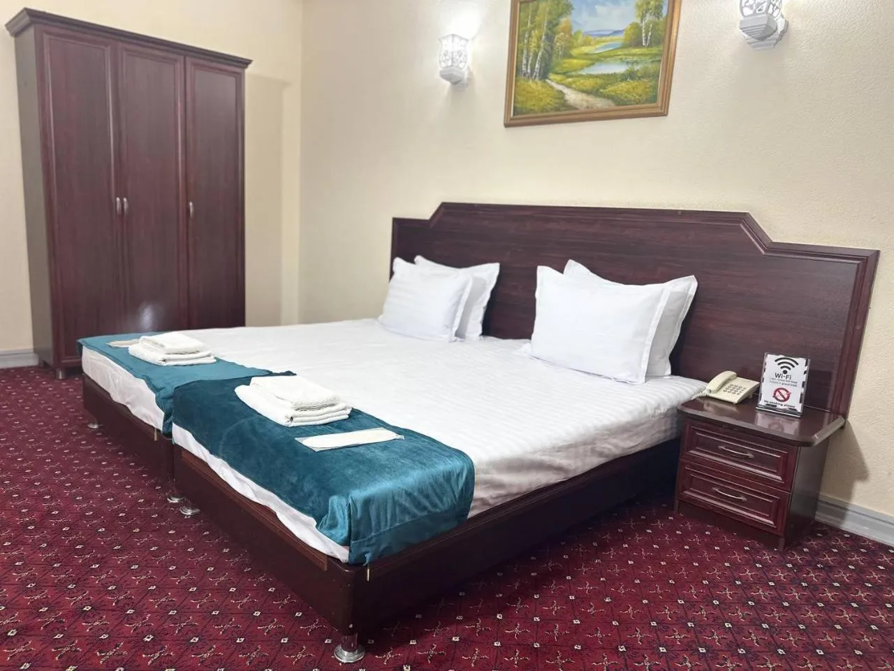 Bed in Grand Silk Road