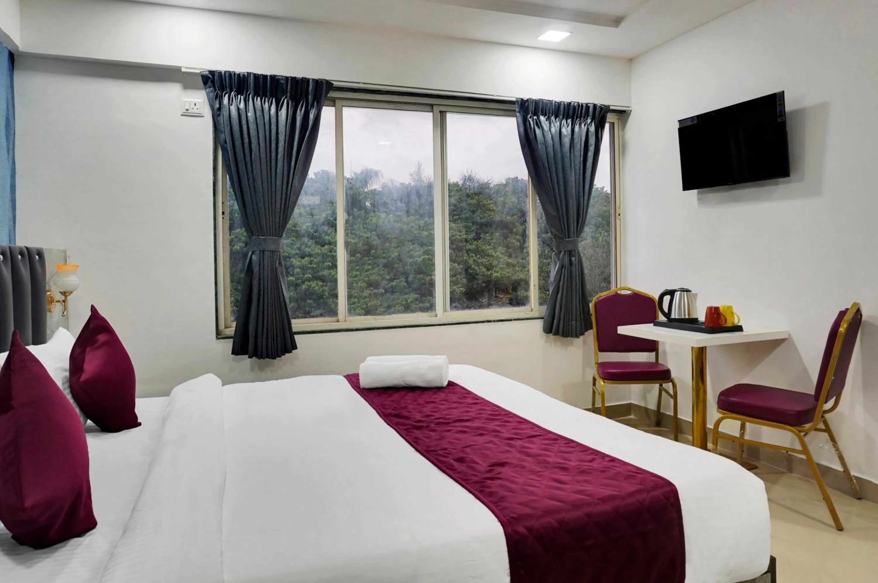 Bed in Hotel Orchard Park