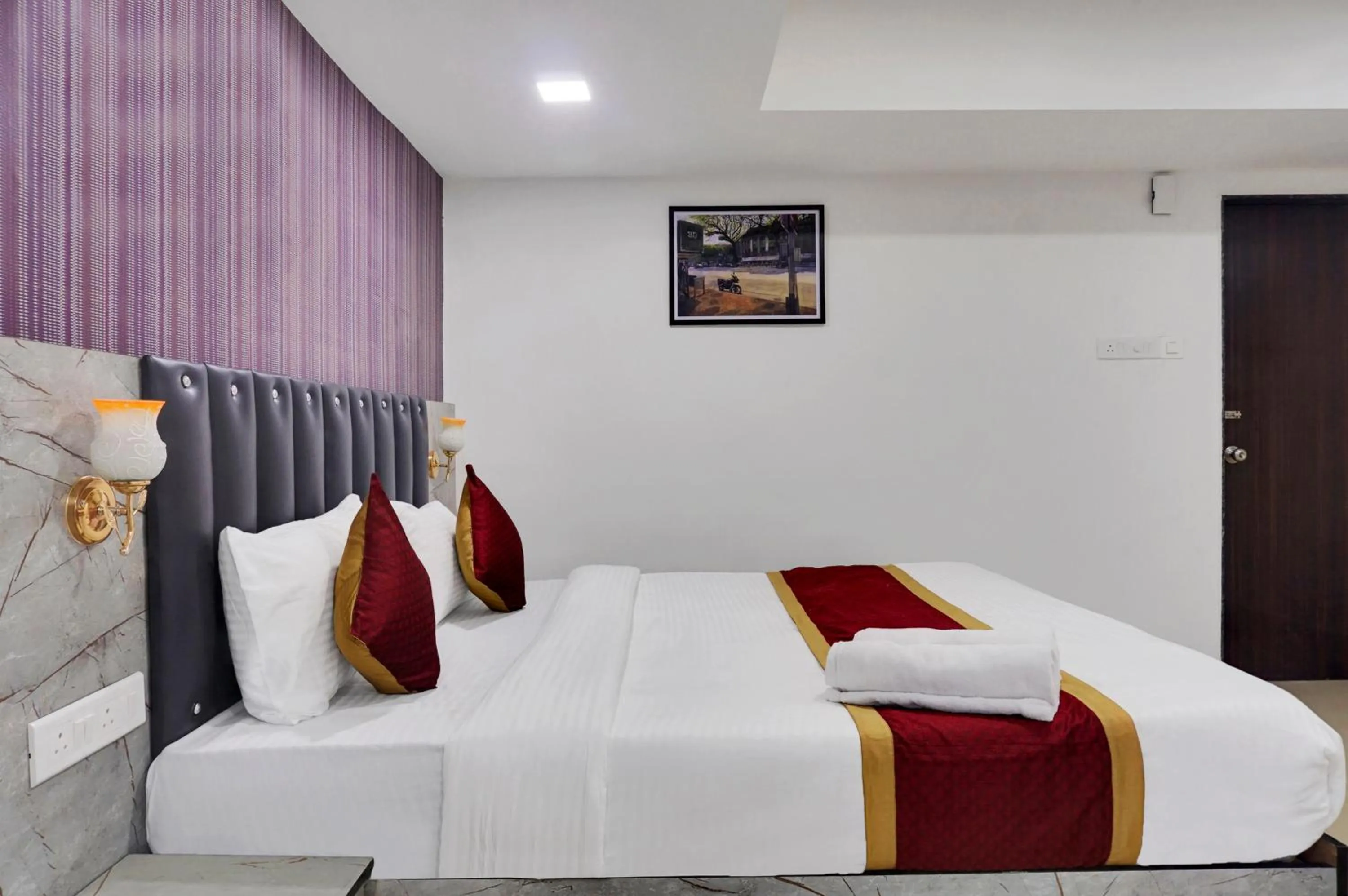 Bed in Hotel Orchard Park