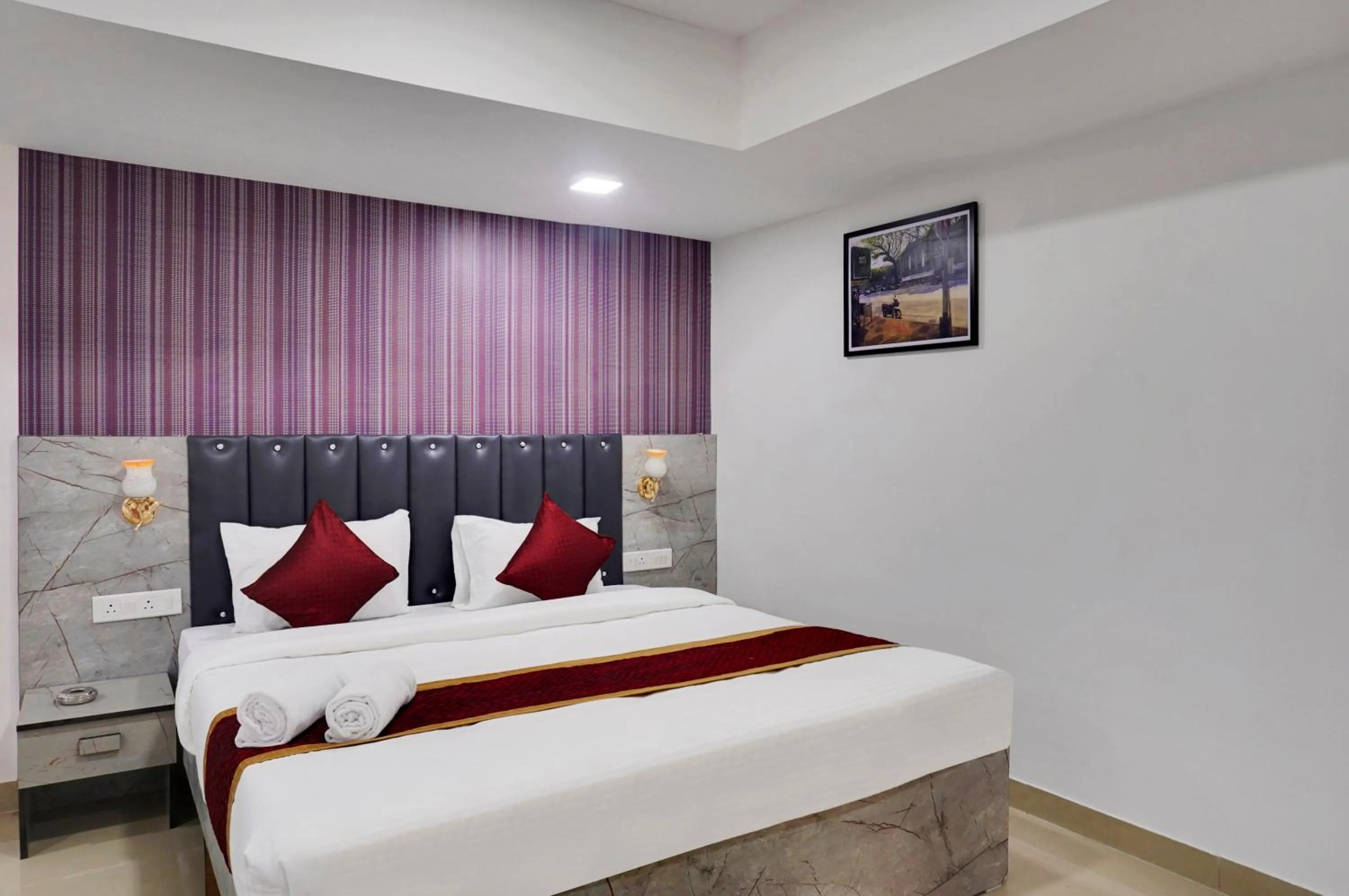 Bed in Hotel Orchard Park