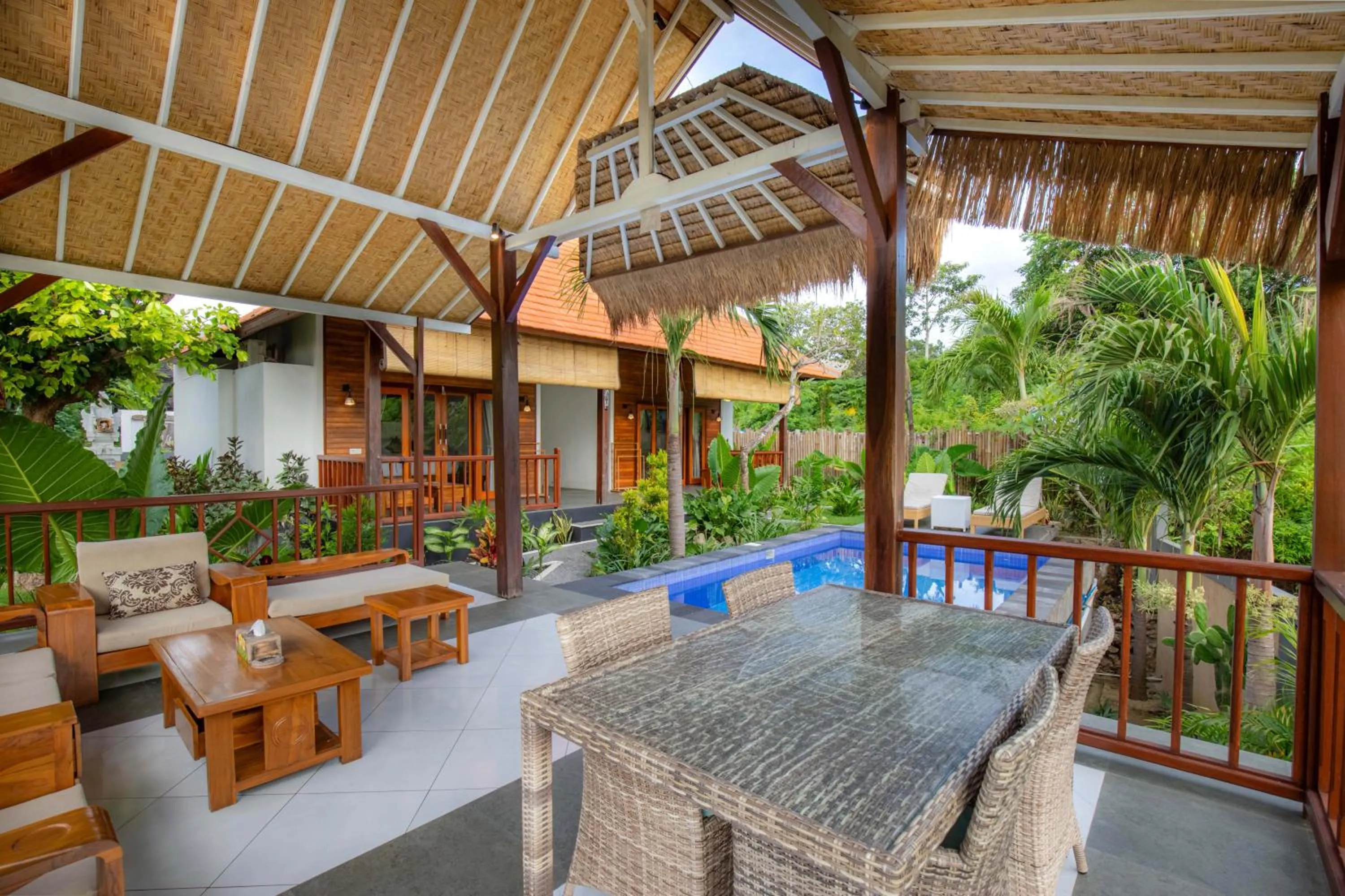 Villa with Sea View in Ocean View Private Villa