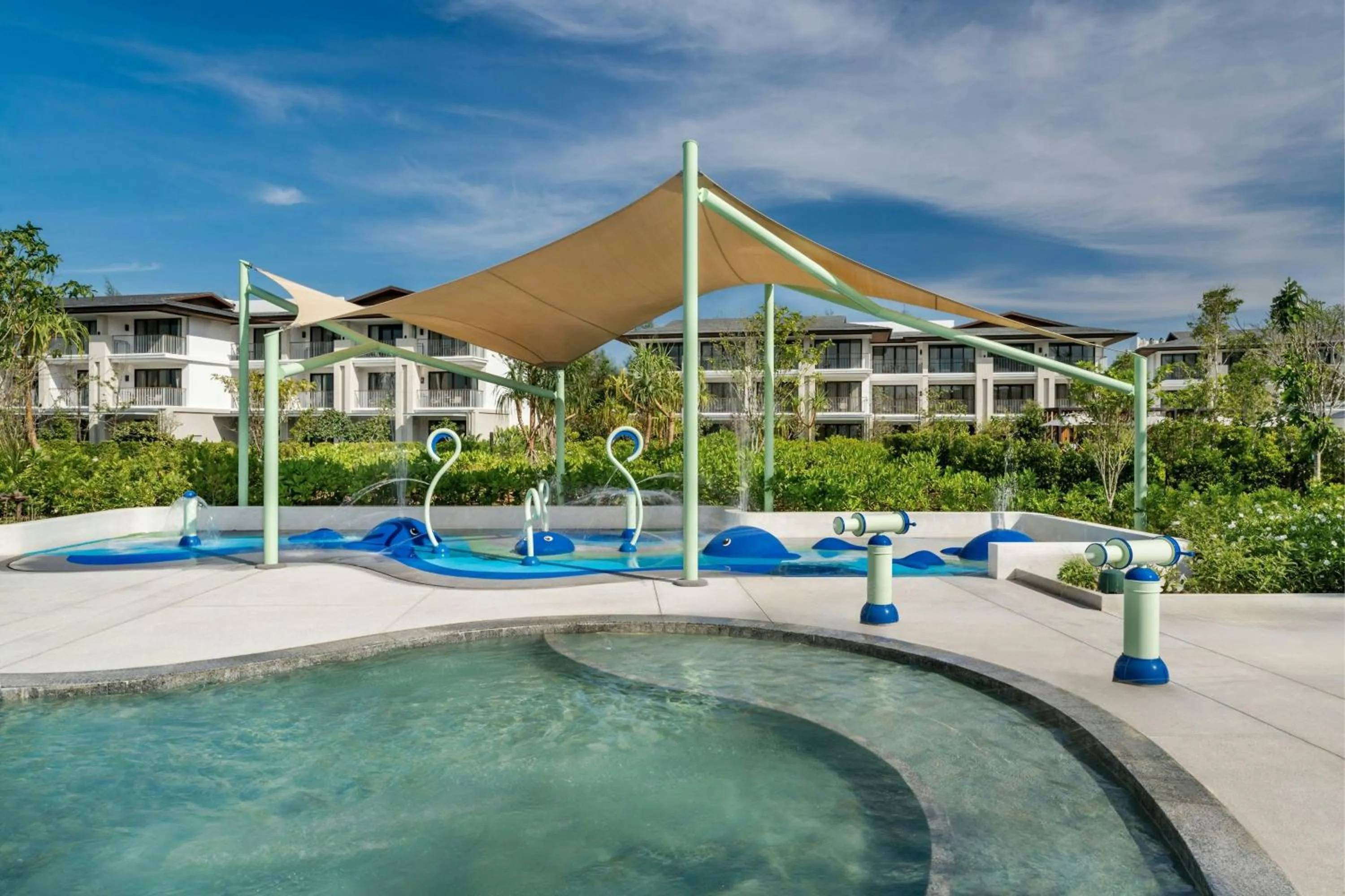 Swimming pool in Khao Lak Marriott Beach Resort & Spa
