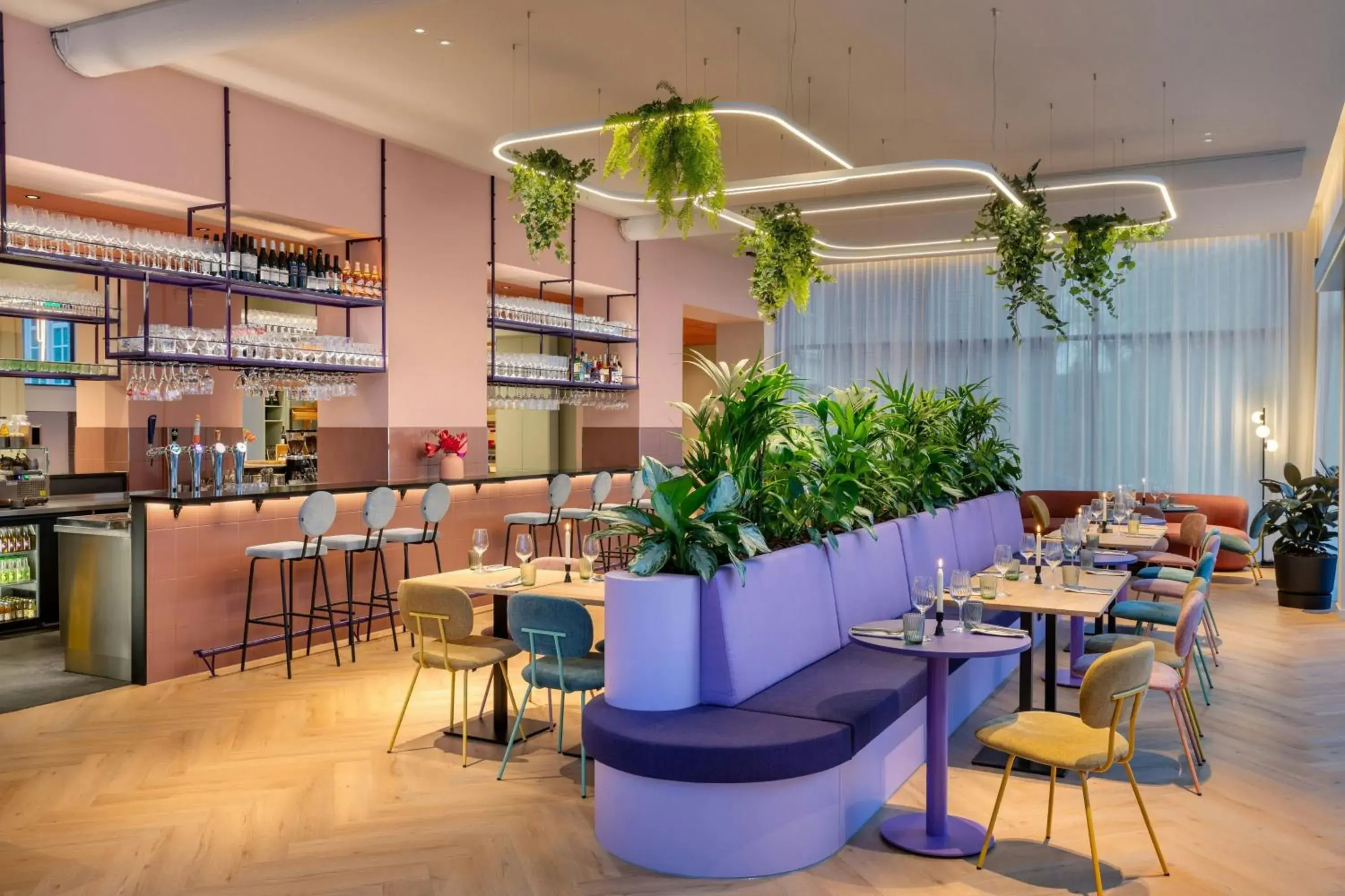 Lounge or bar in The Rebyl, Nijmegen, a Tribute Portfolio Hotel Lounge or bar in The Rebyl, Nijmegen, a Tribute Portfolio Hotel