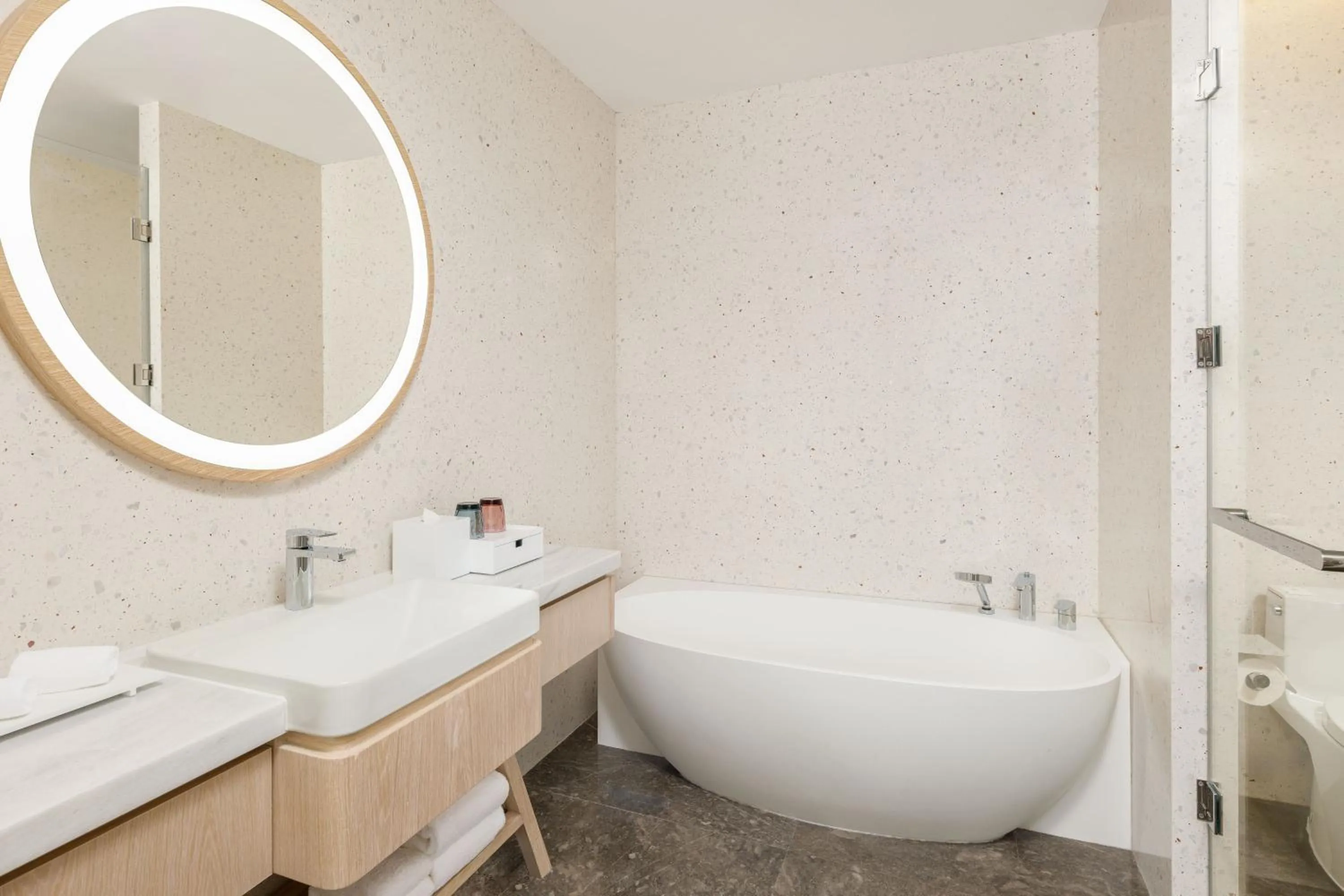 Bathroom in Element Lishui