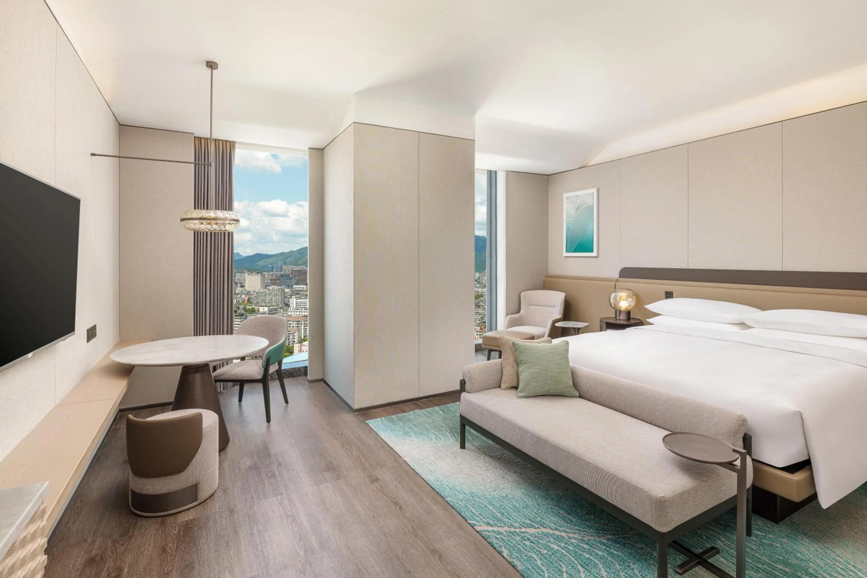 On site, Bed in Lishui Marriott Hotel