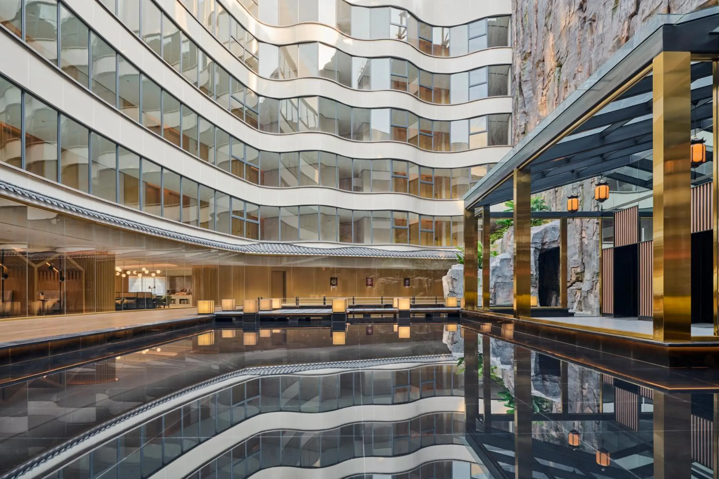 Lobby or reception in Hilton Garden Inn Foshan Lishui-Free Shuttle Bus for Canton Fair Lobby or reception in Hilton Garden Inn Foshan Lishui-Free Shuttle Bus for Canton Fair