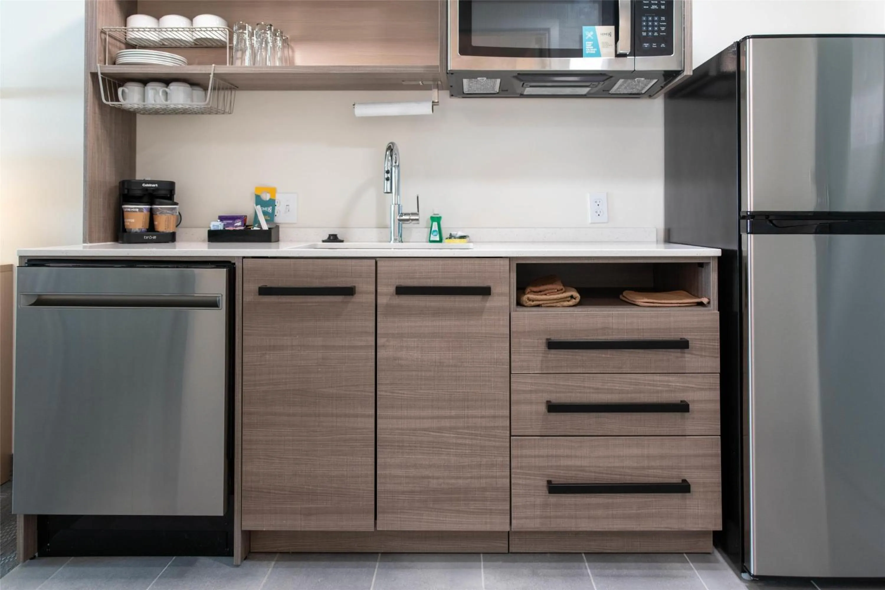 Kitchen or kitchenette in Home2 Suites By Hilton Effingham