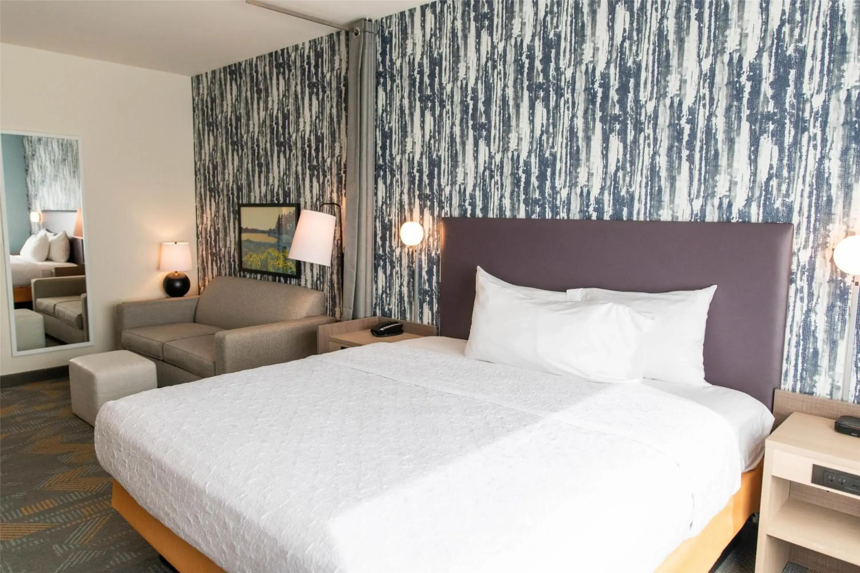 Living room, Bed in Home2 Suites By Hilton Effingham Living room, Bed in Home2 Suites By Hilton Effingham