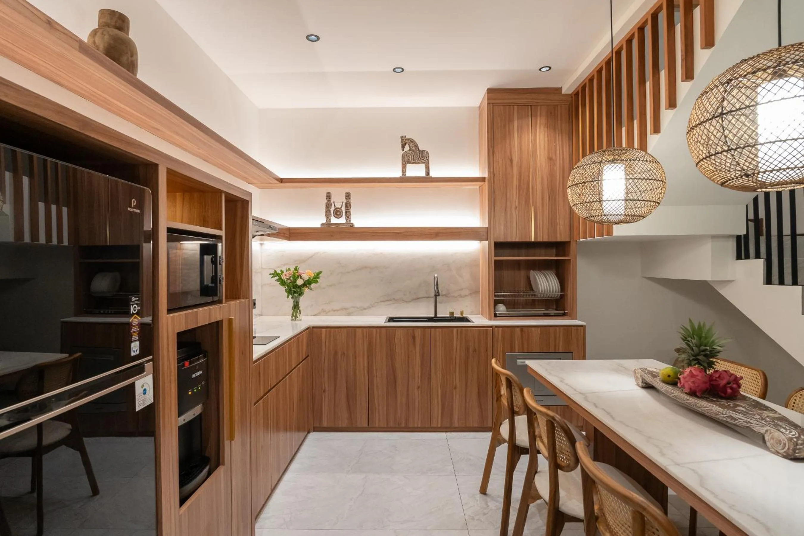 Kitchen or kitchenette in KammOra Living and Villas