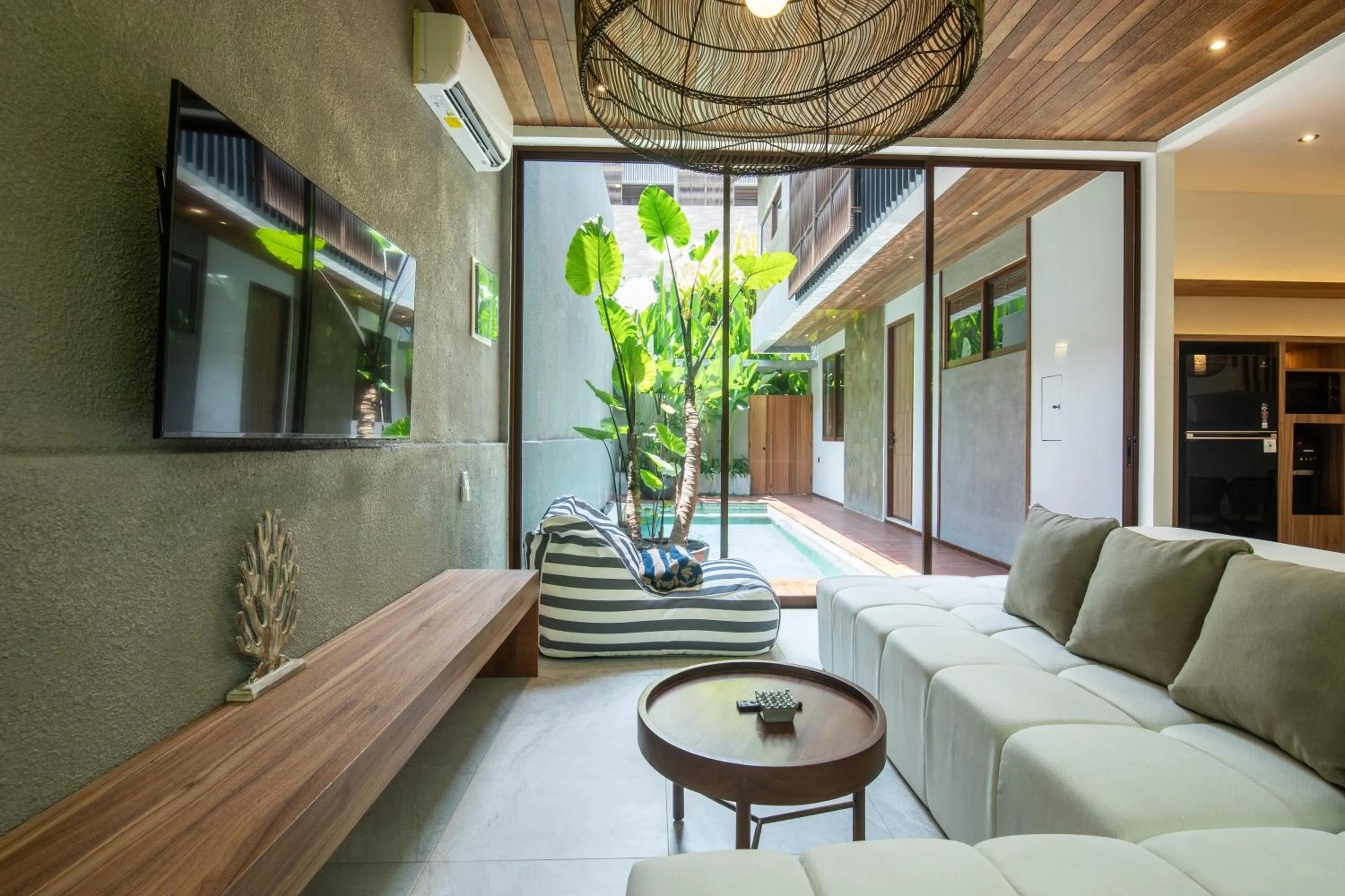 TV and multimedia in KammOra Living and Villas