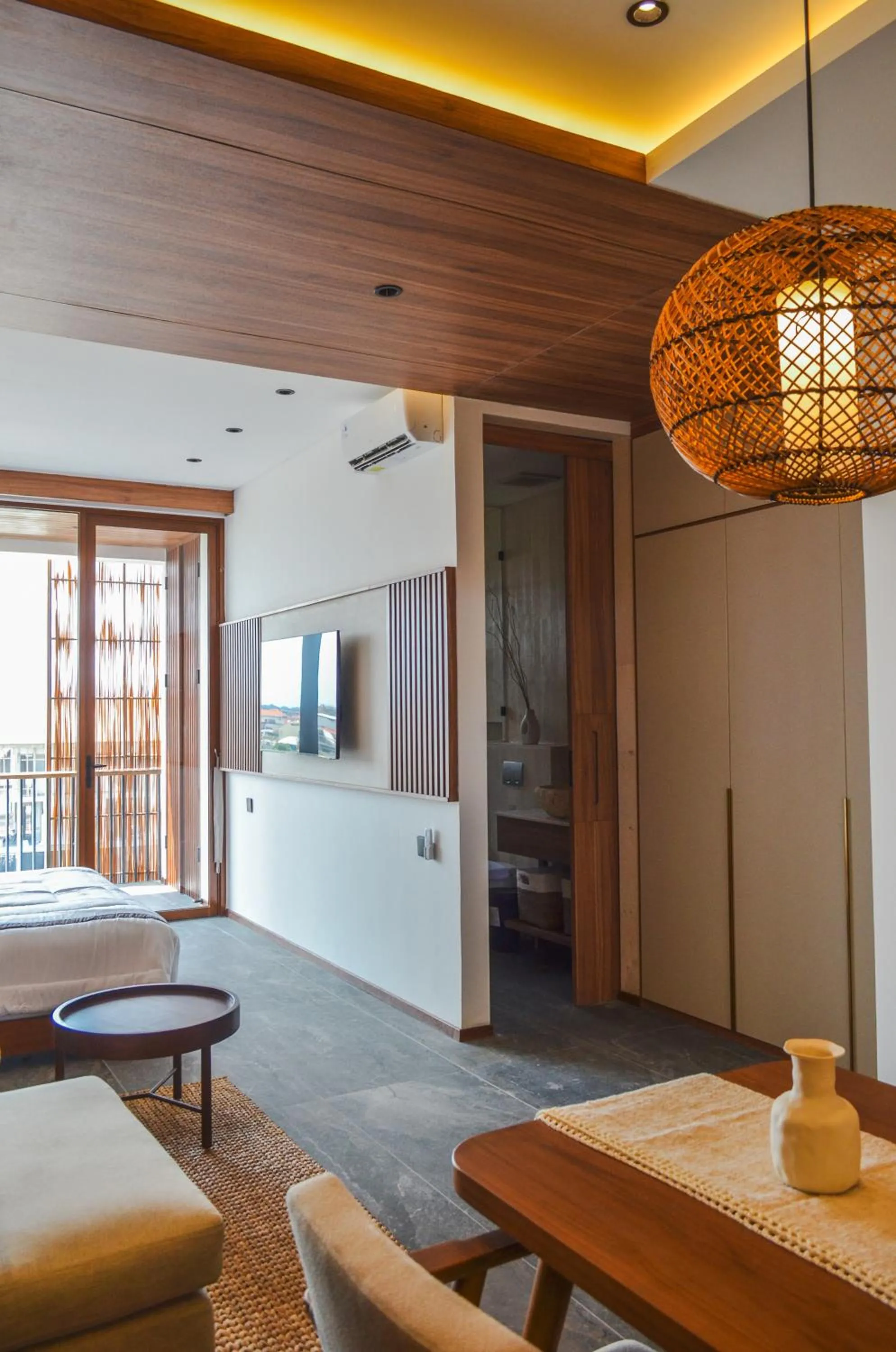 TV and multimedia in KammOra Living and Villas