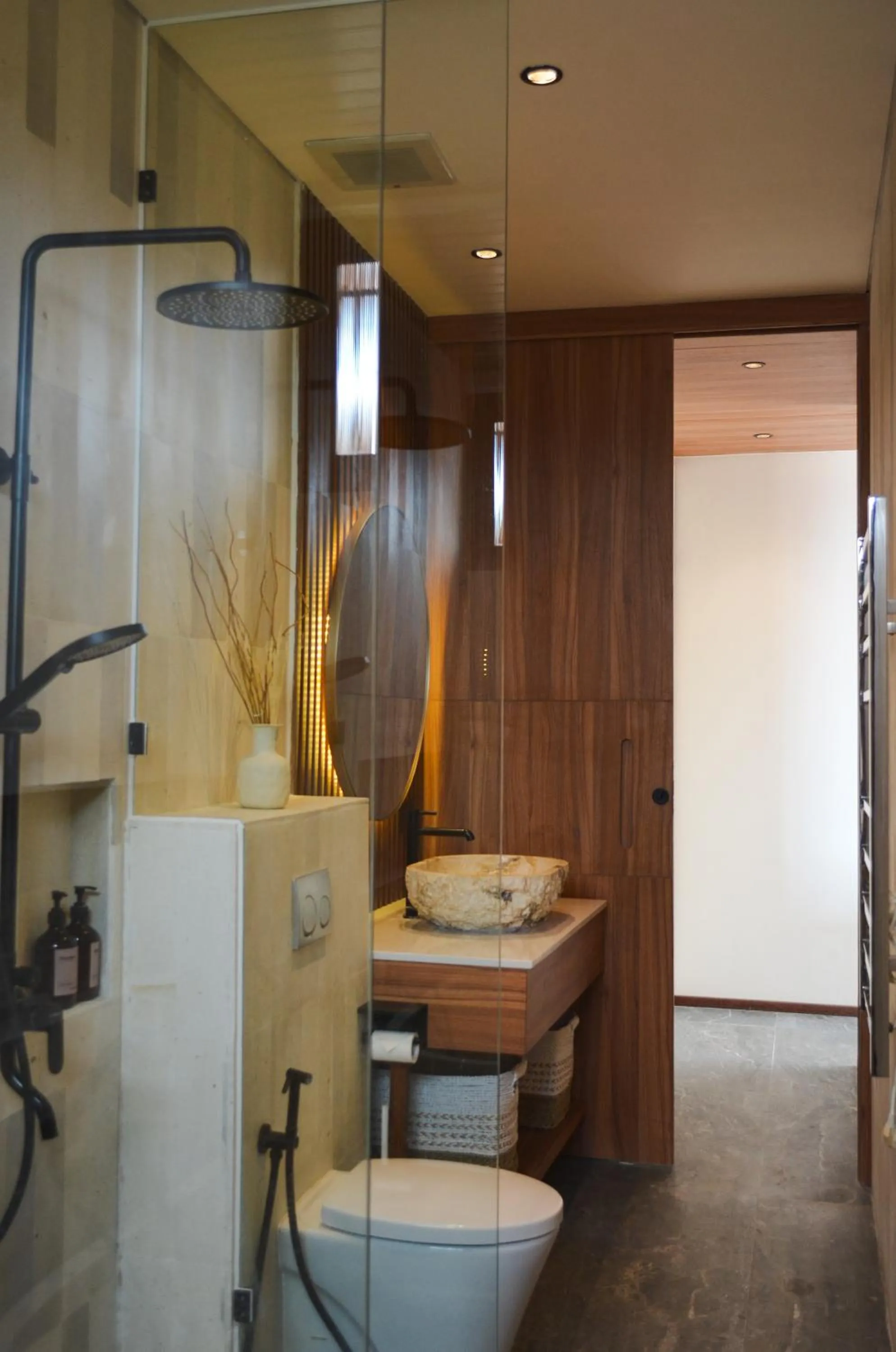 KammOra Living and Villas