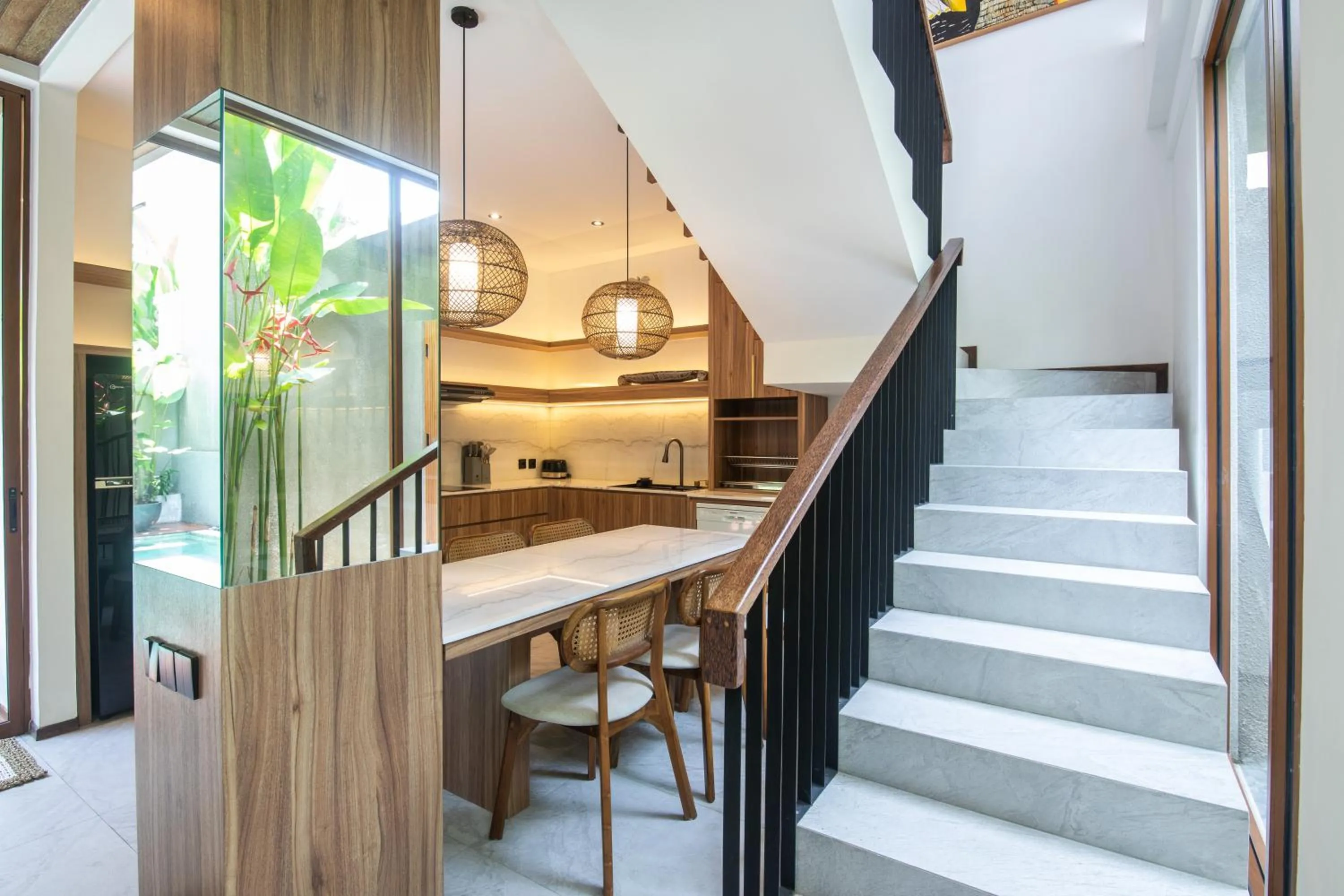 Dining area in KammOra Living and Villas