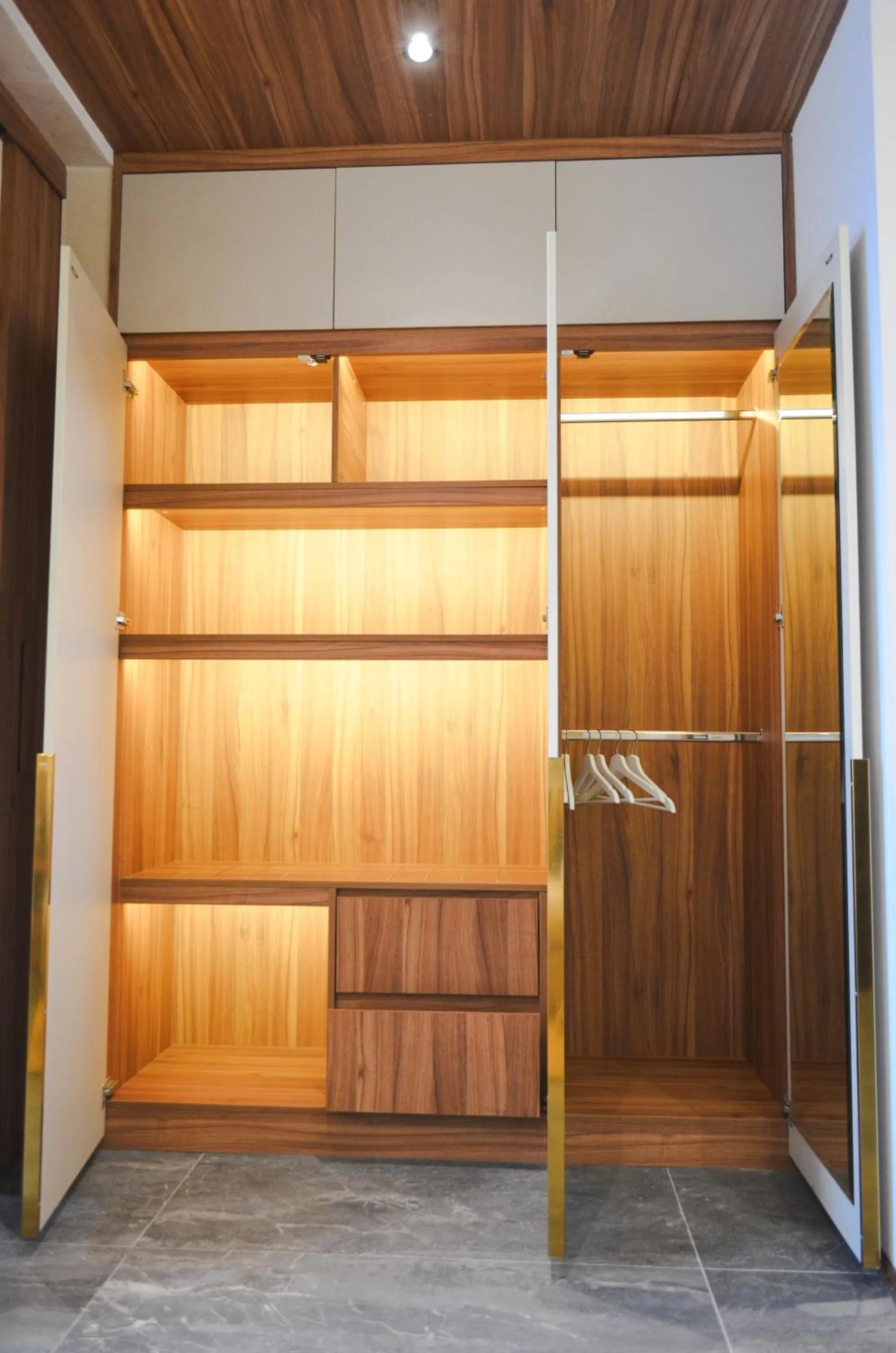 wardrobe in KammOra Living and Villas