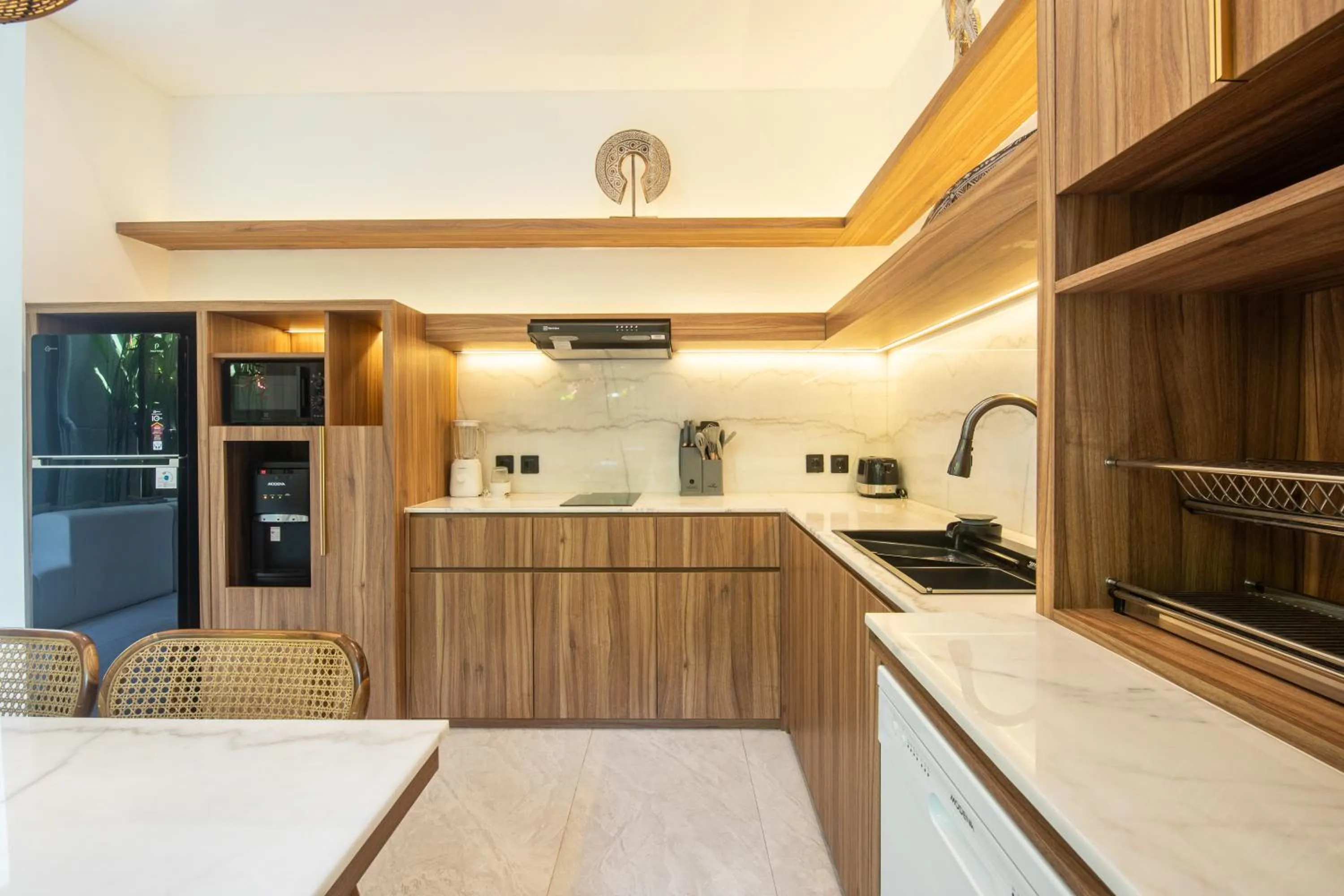 Kitchen or kitchenette in KammOra Living and Villas