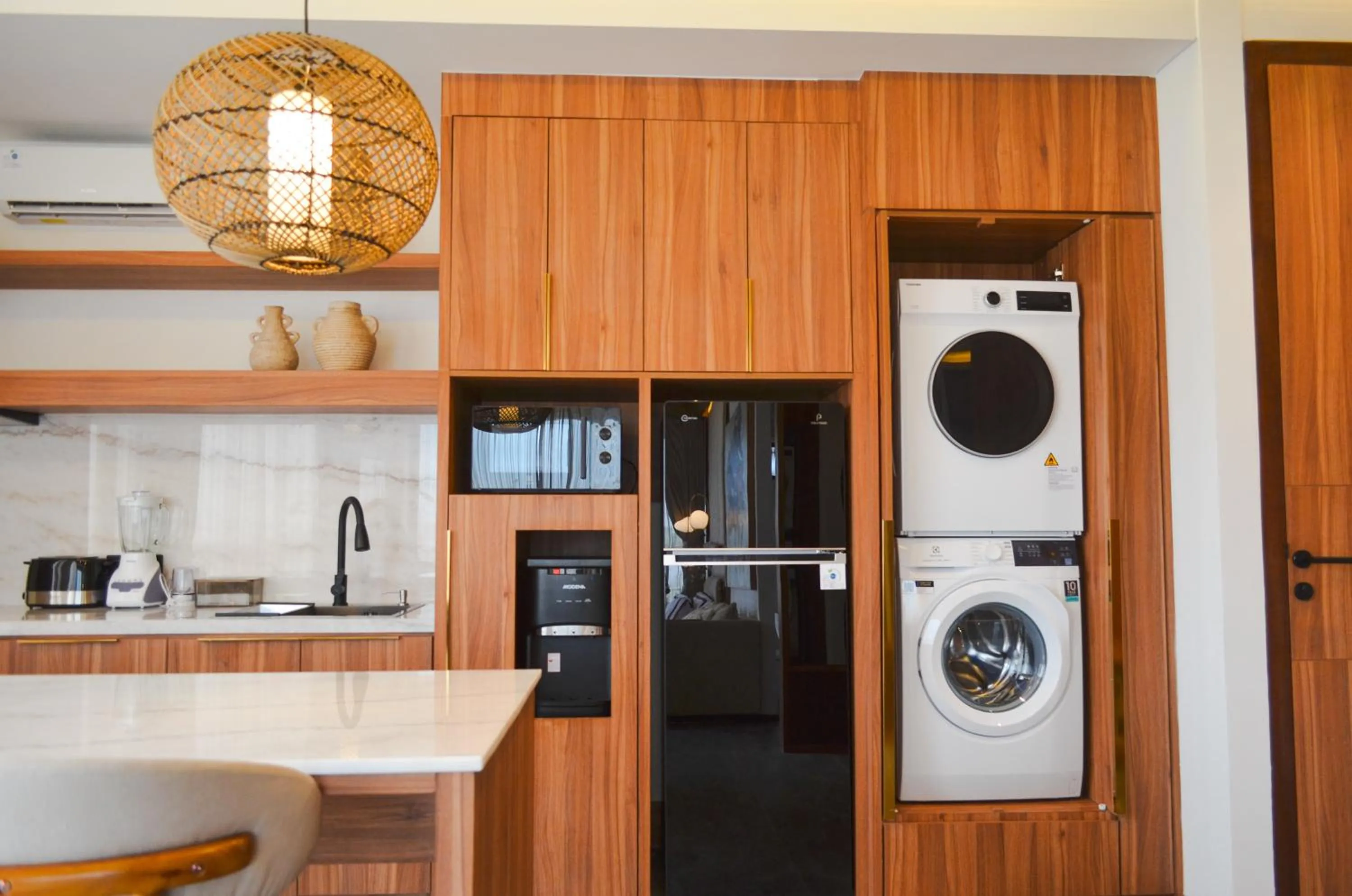 Kitchen or kitchenette in KammOra Living and Villas