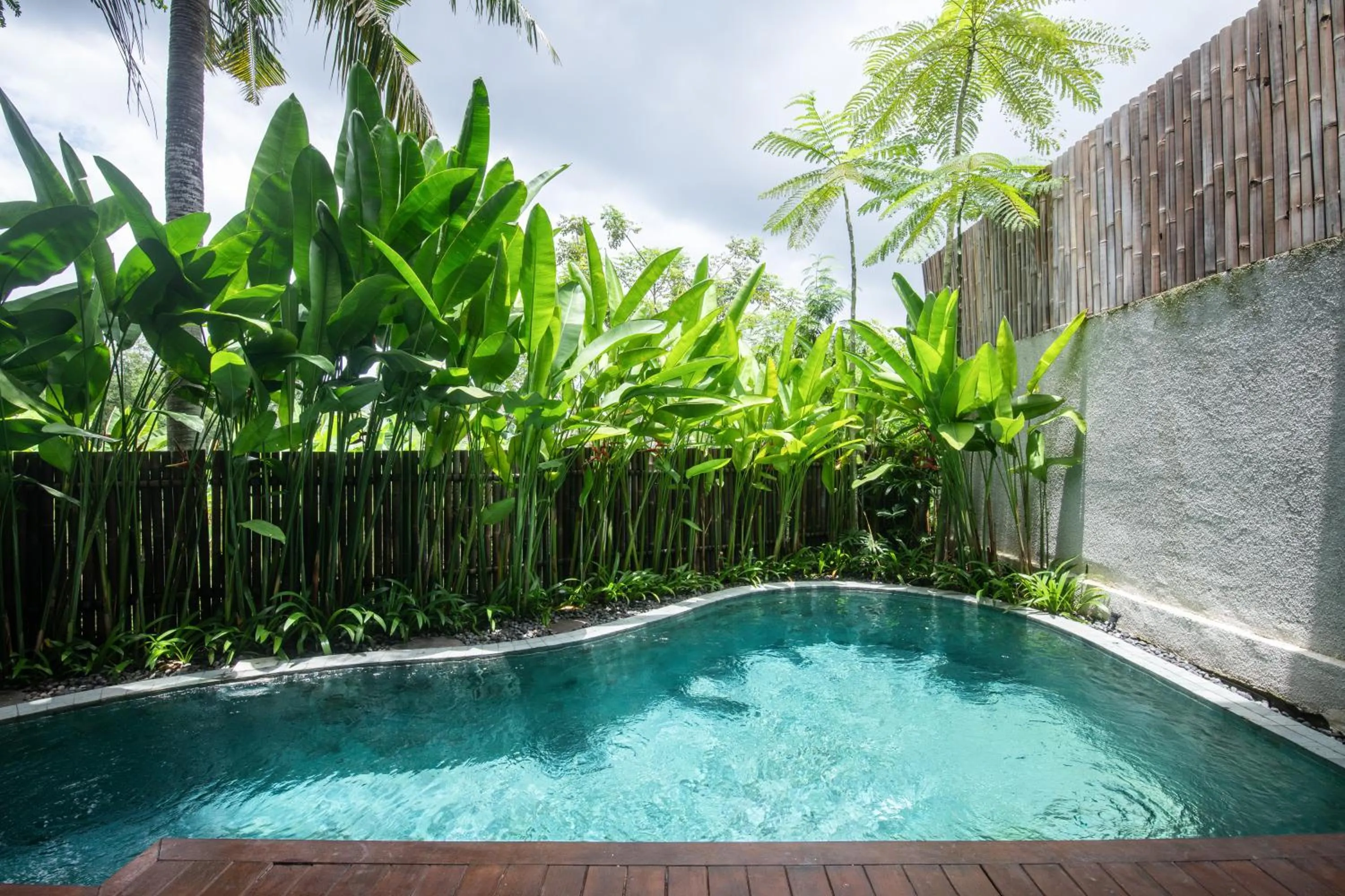 Swimming pool in KammOra Living and Villas