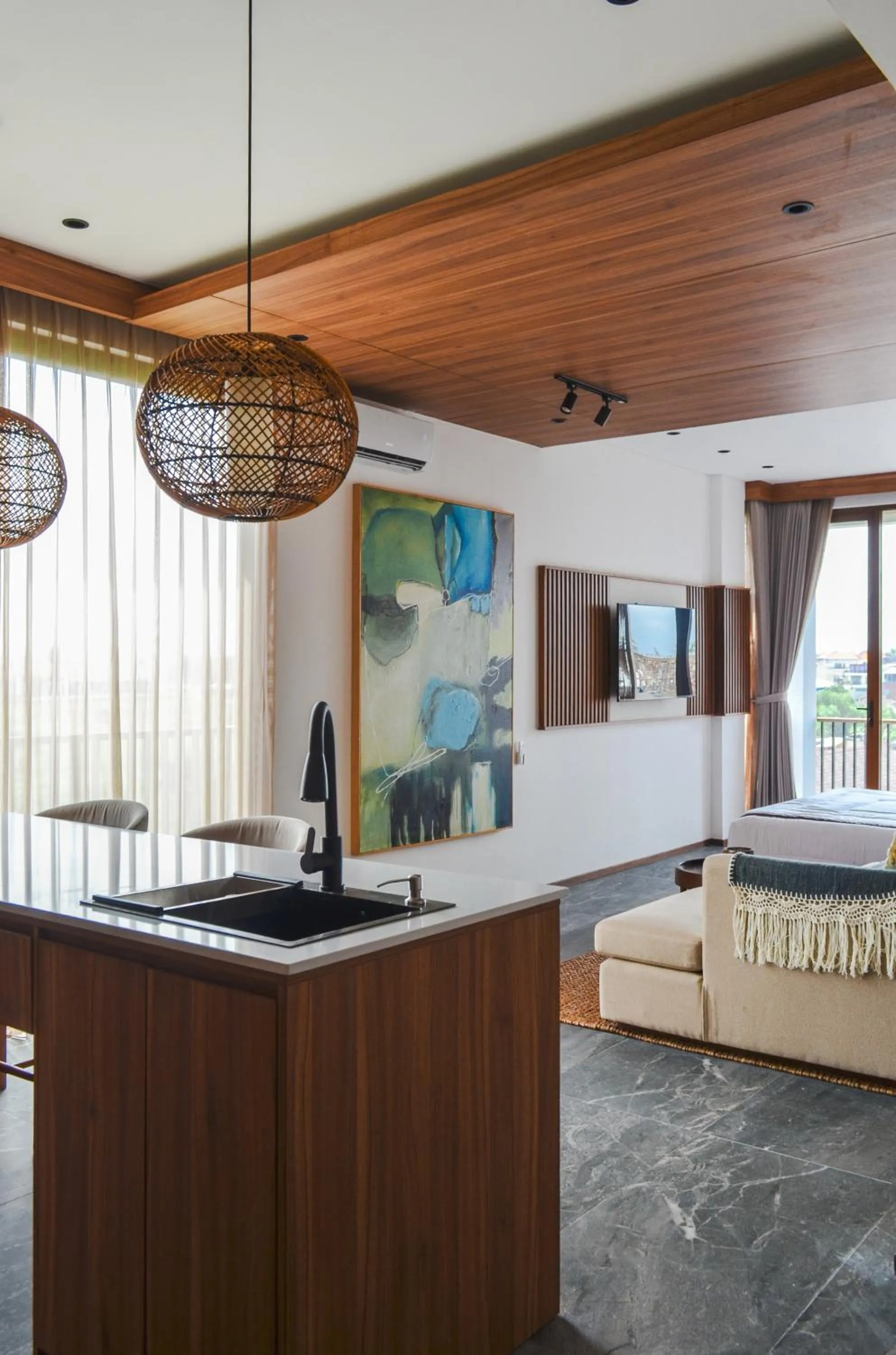 KammOra Living and Villas