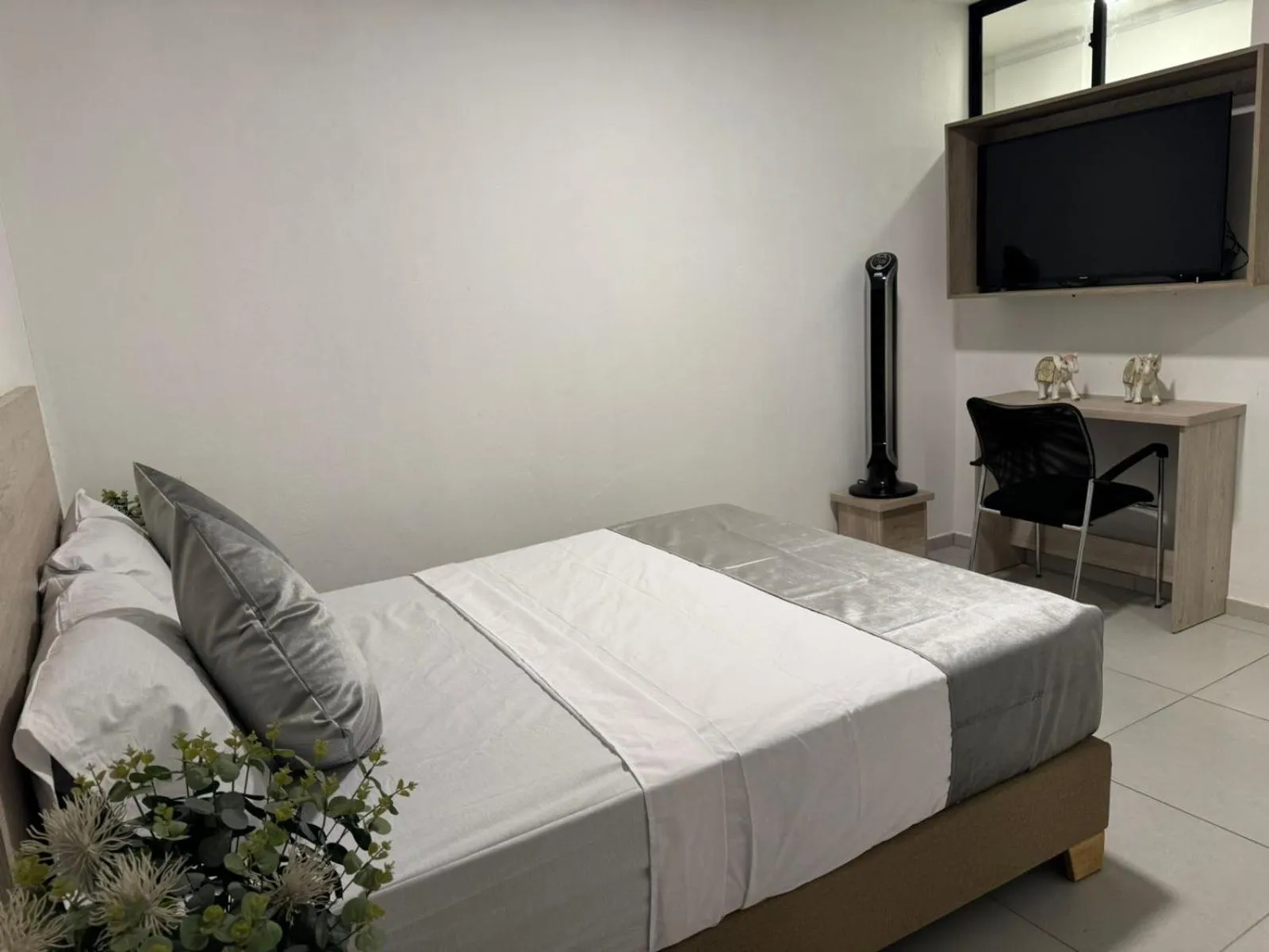 TV and multimedia, Bed in Hotel Med Llanogrande