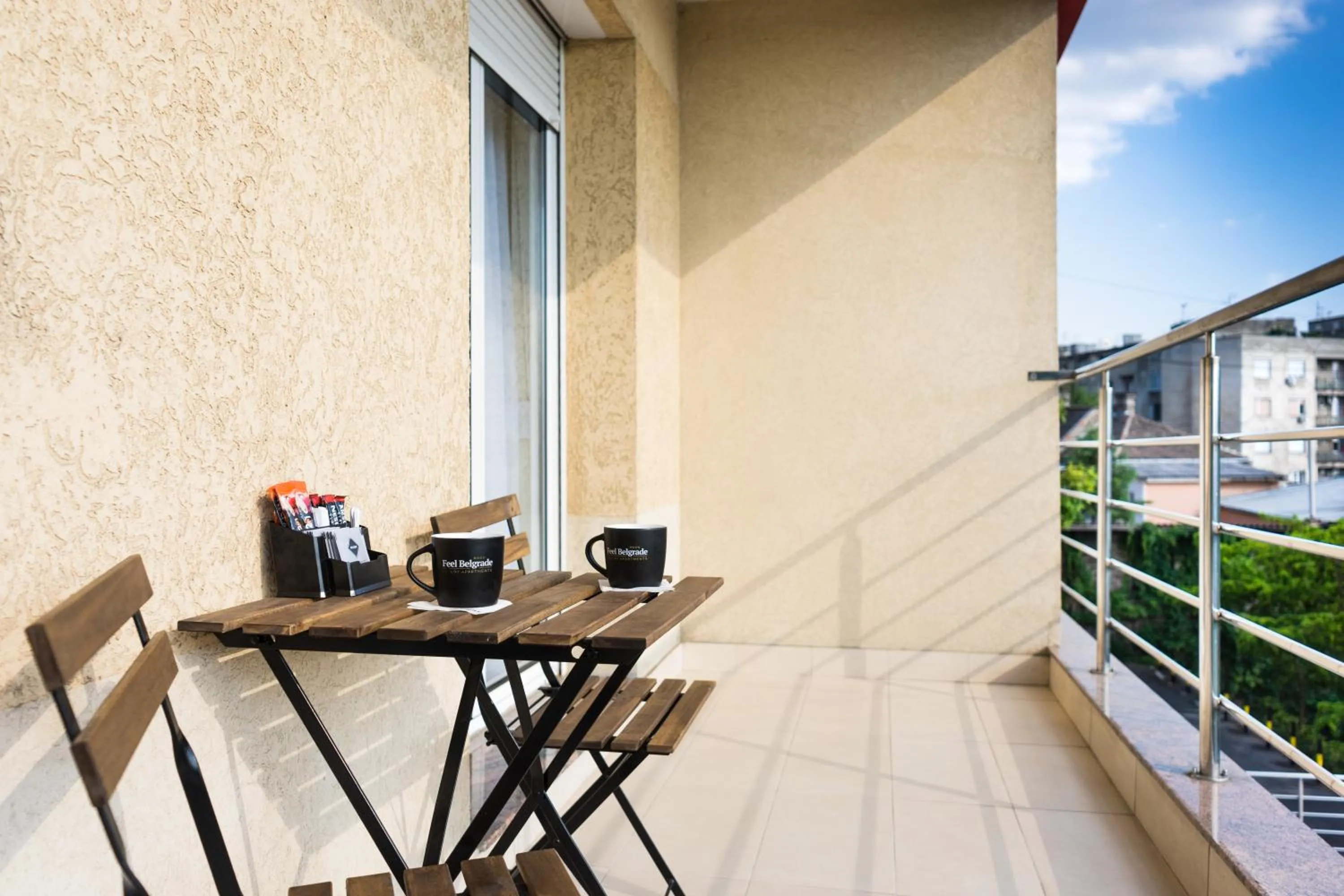 Coffee/tea facilities in Feel Belgrade Apartments