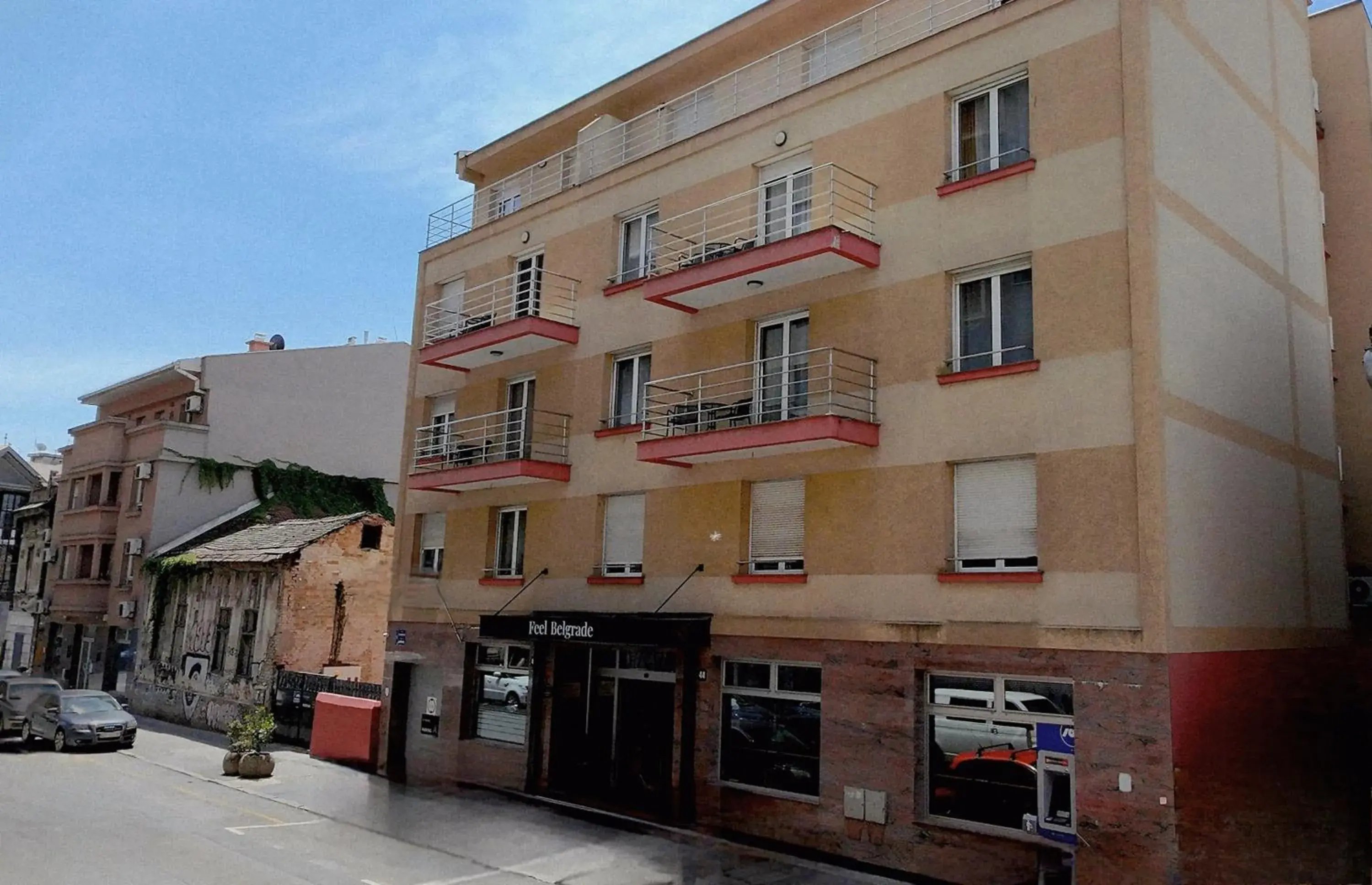 Property building in Feel Belgrade Apartments Property building in Feel Belgrade Apartments