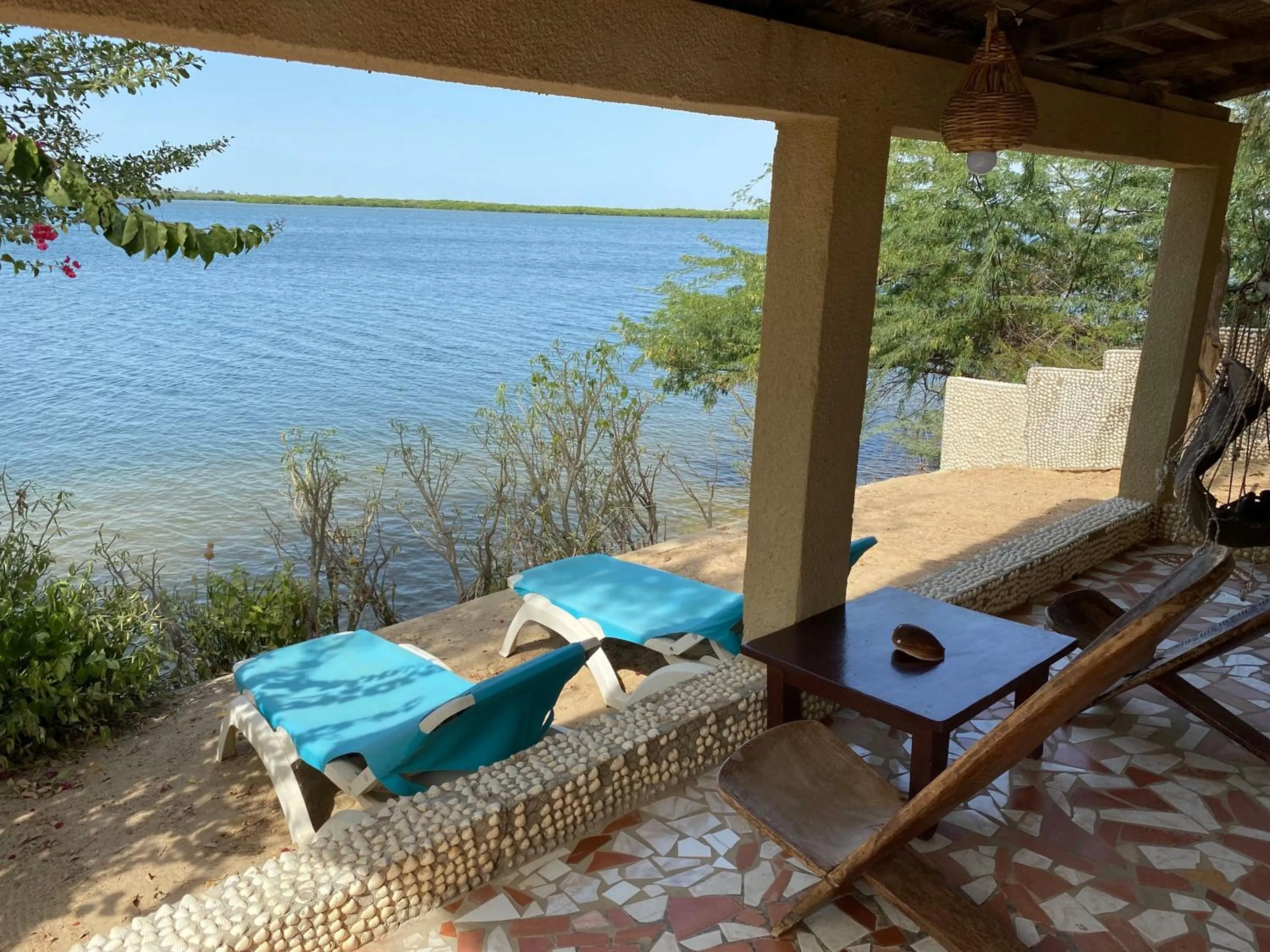 Bazouk Du Saloum Ecolodge Solidaire
