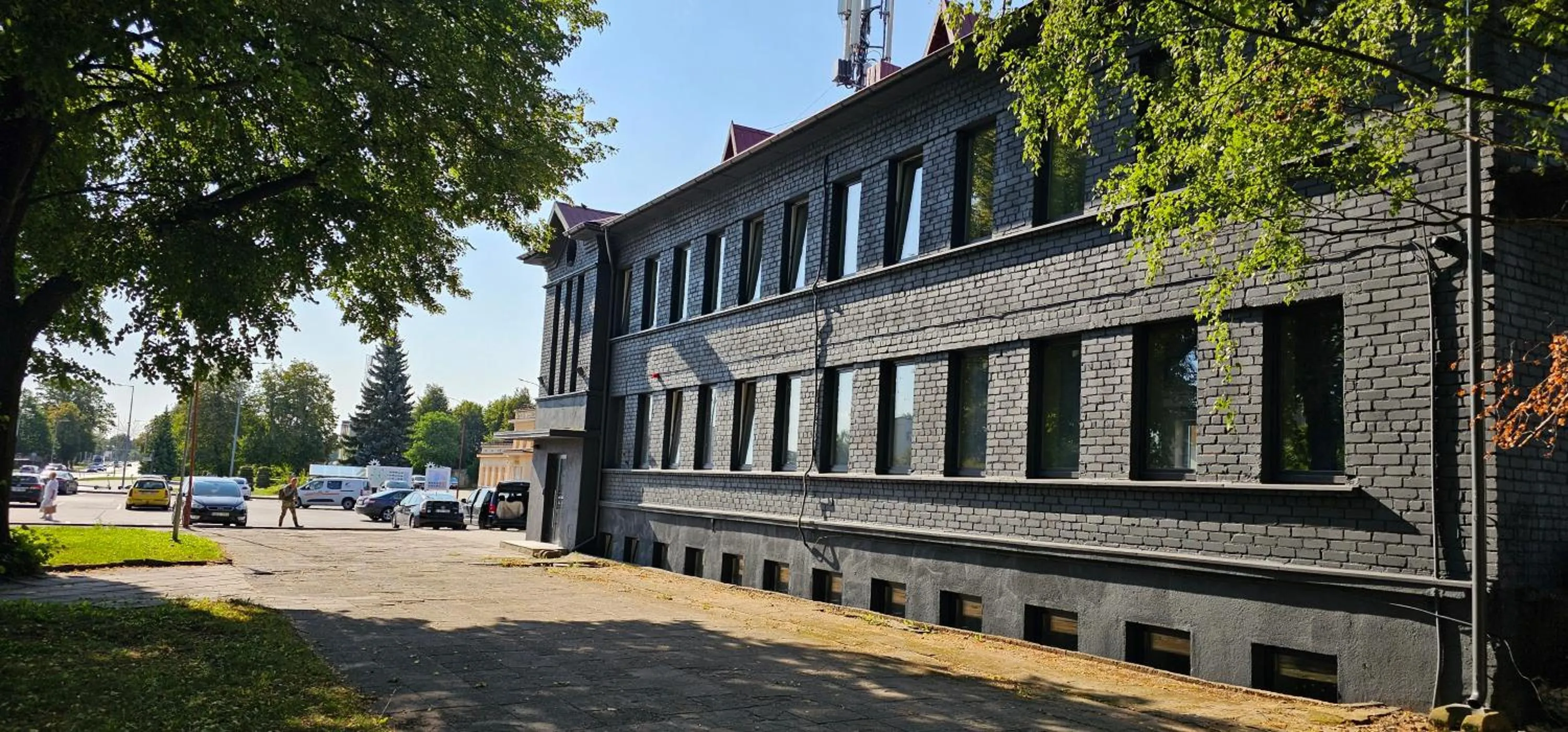 Property building in Platforma2b