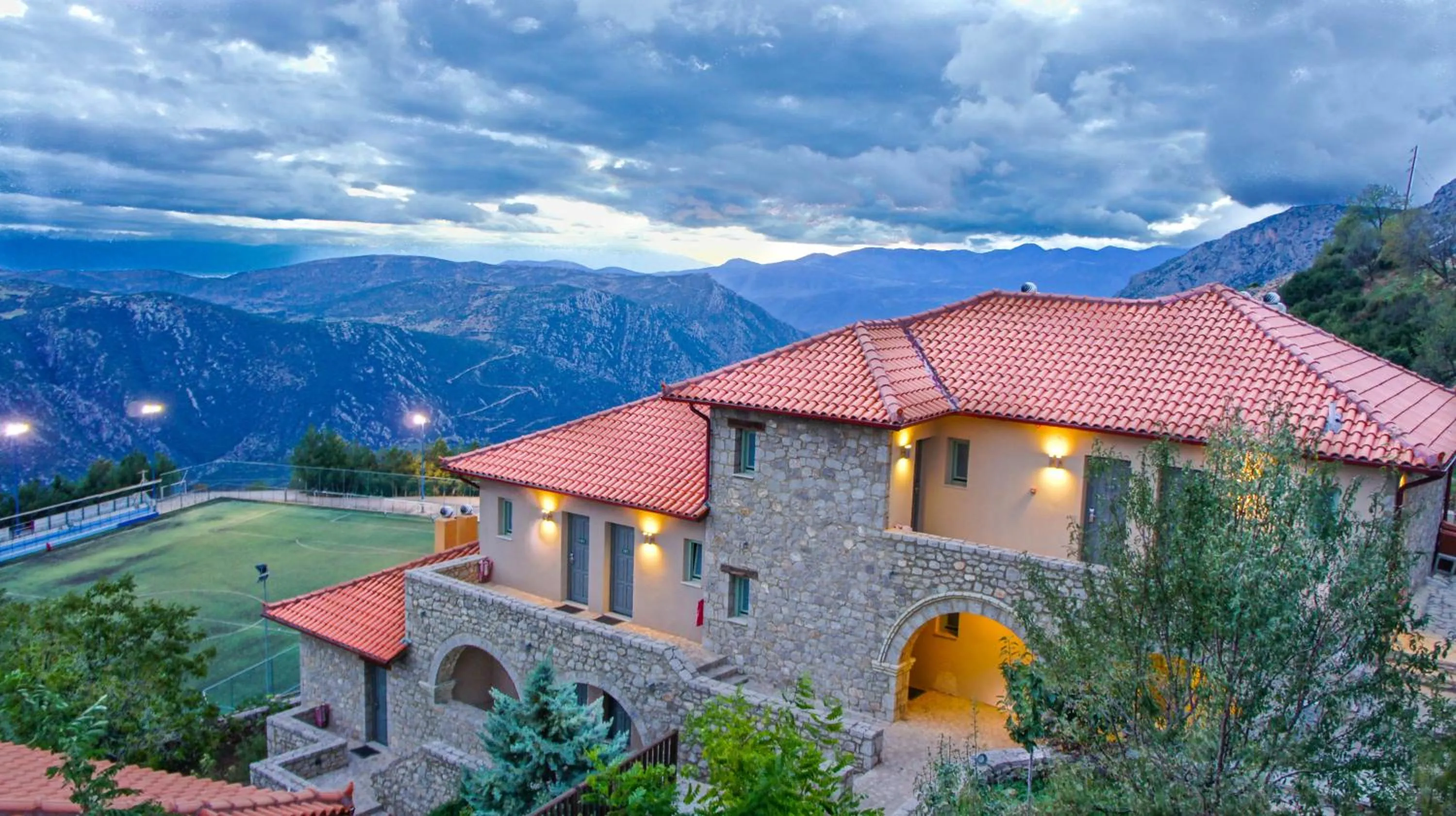 Property building in Aegli Arachova