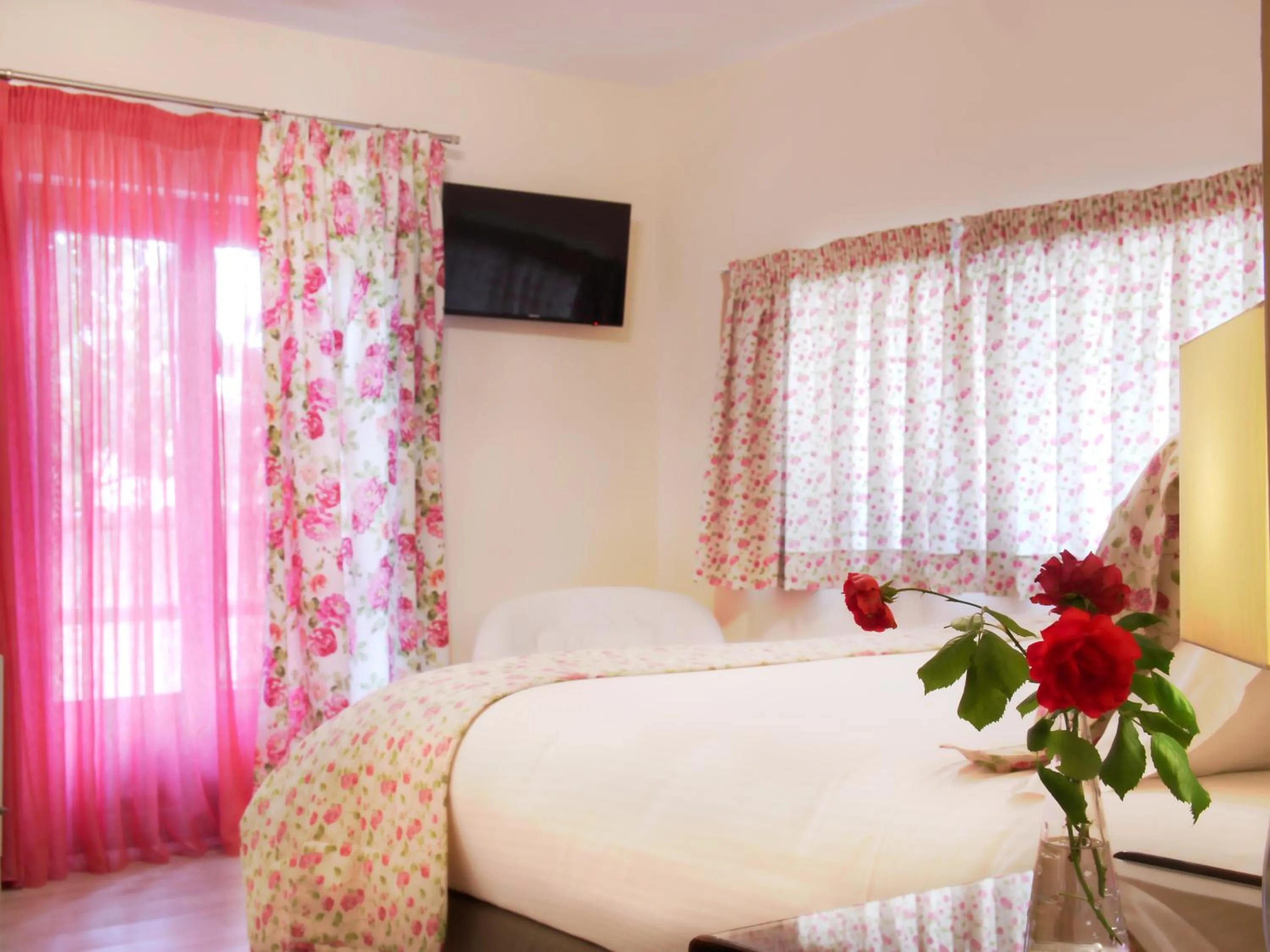 Property building, Bed in Aegli Arachova