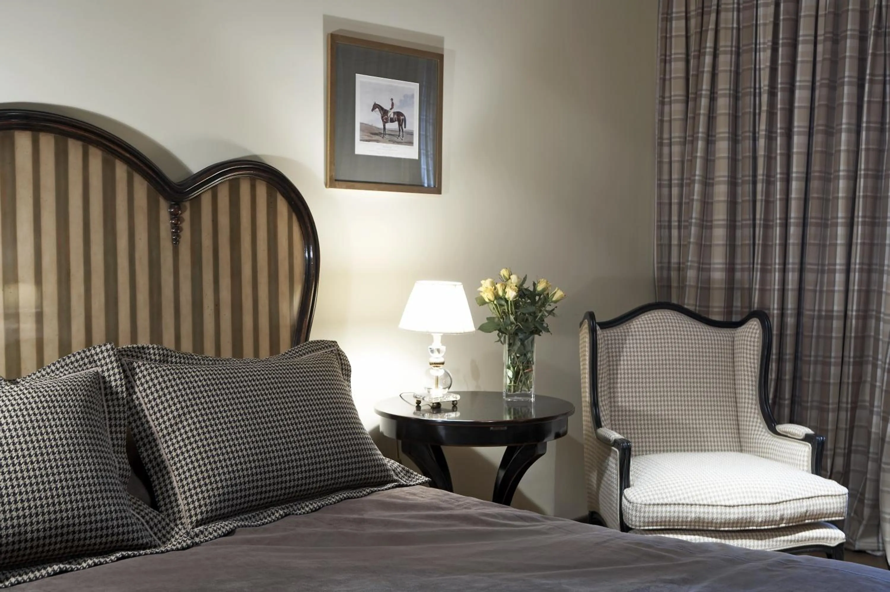 Seating area, Bed in Aegli Arachova