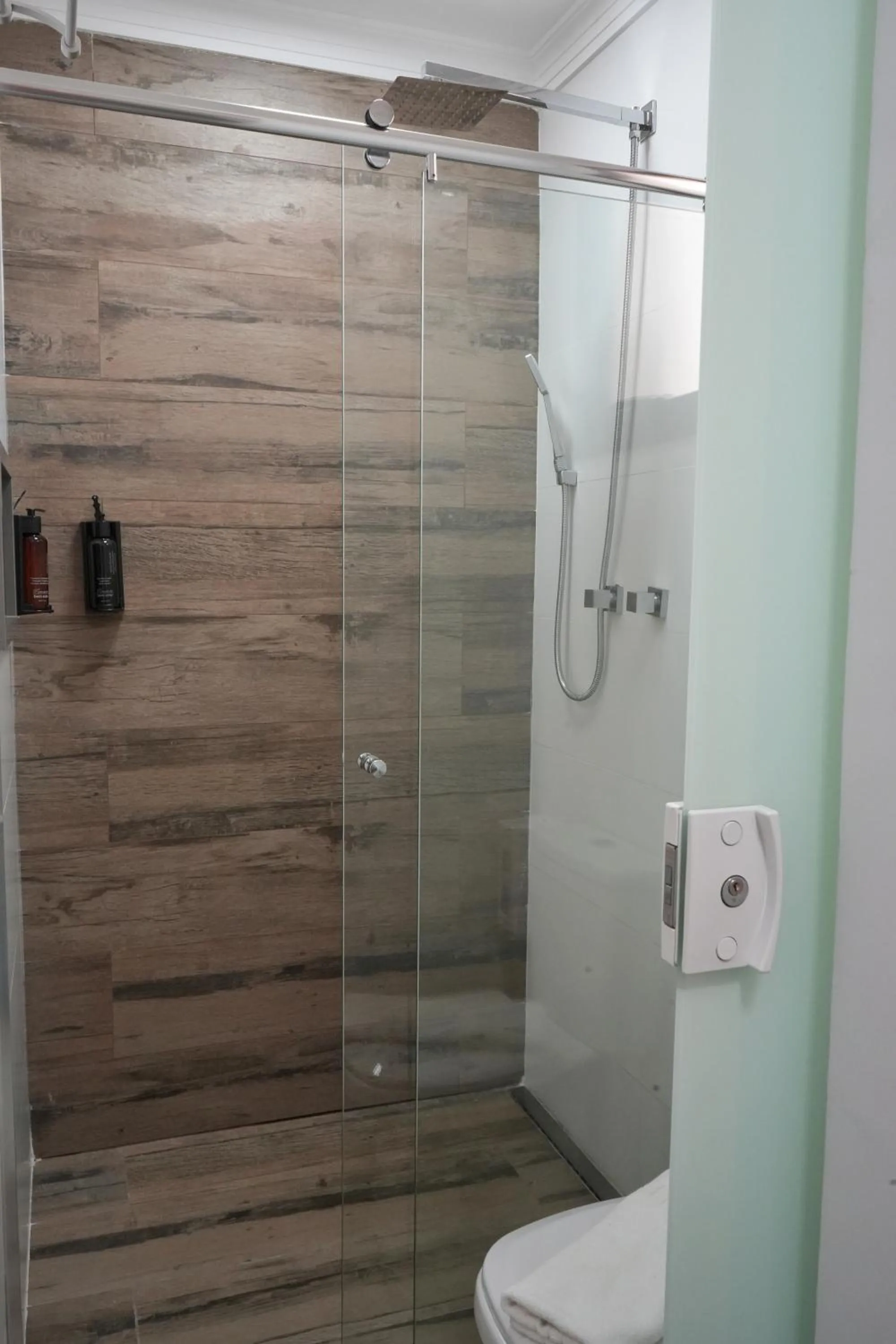 Bathroom in Bristol Villaggio Rosa Aruja