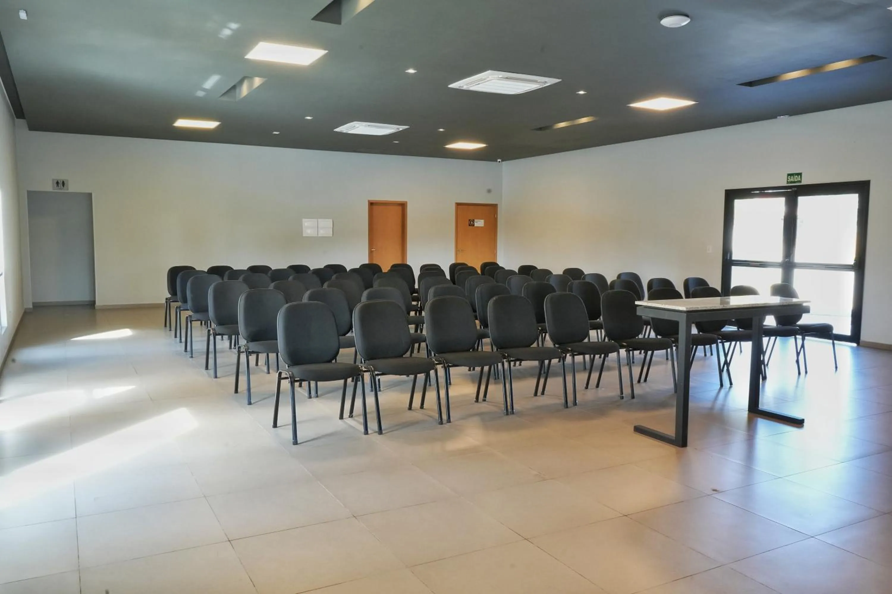 Meeting/conference room in Bristol Villaggio Rosa Aruja
