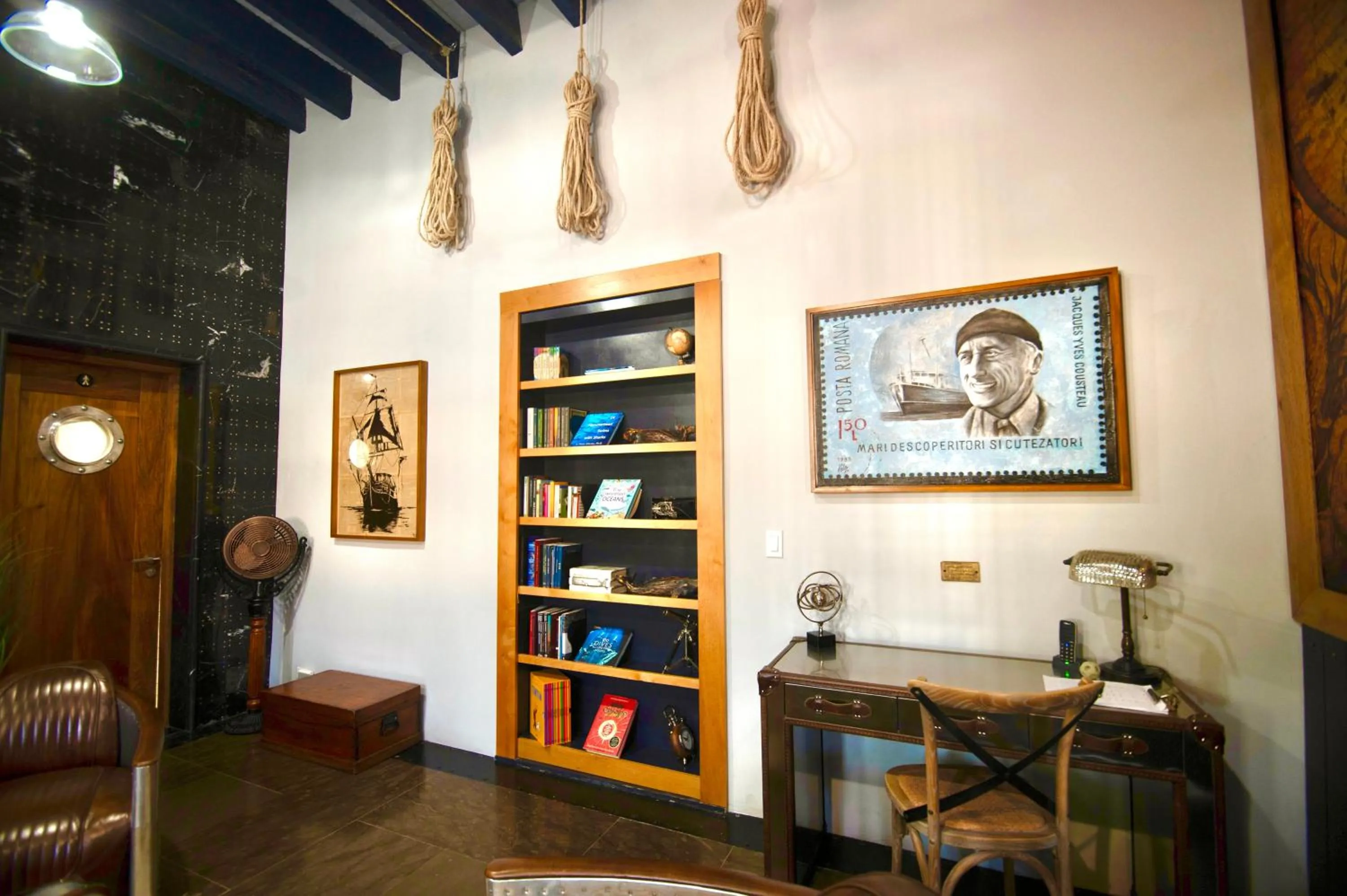 Library in Casa 1880 - Adults Only