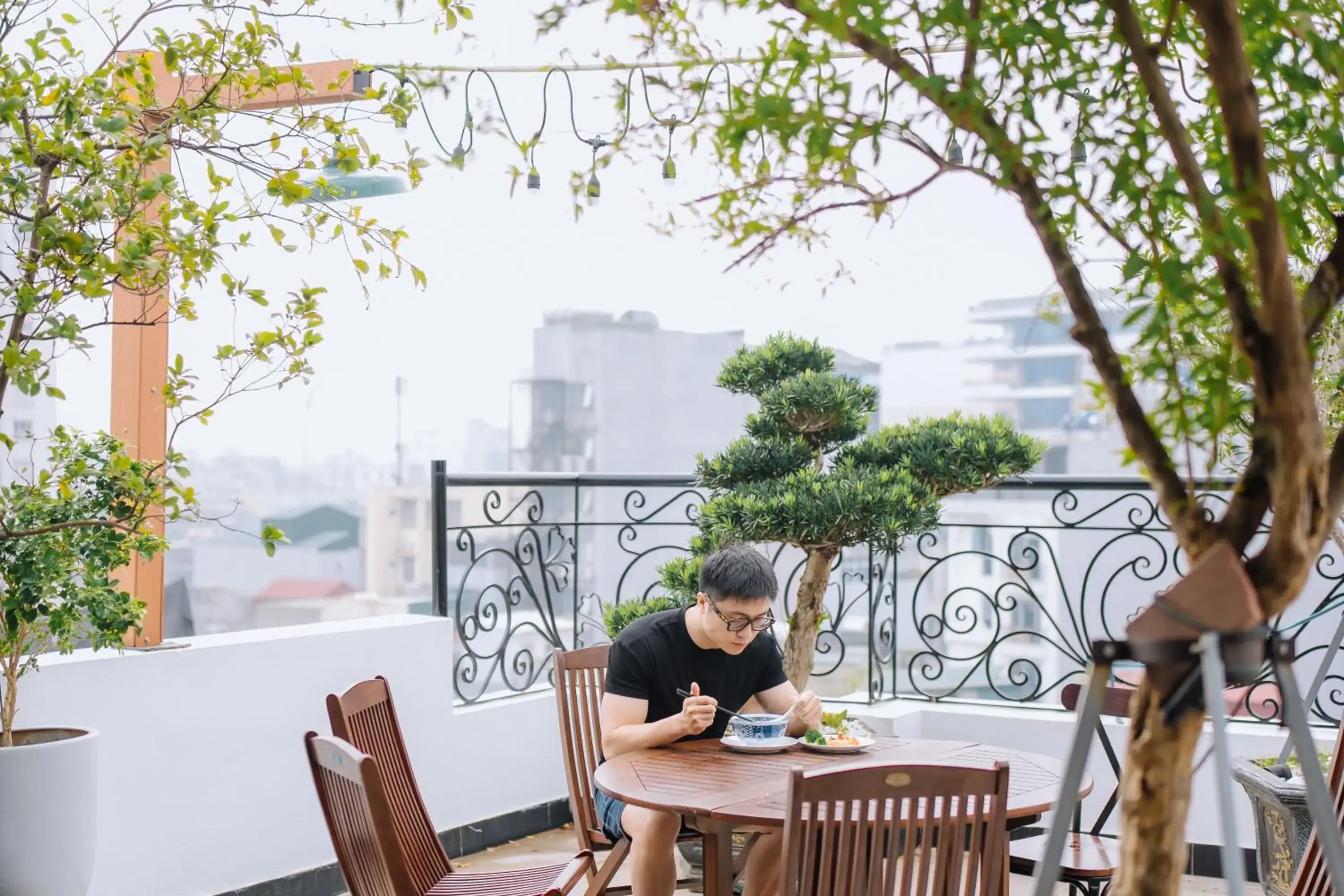 Restaurant/places to eat in Gilson Hanoi Hotel Restaurant/places to eat in Gilson Hanoi Hotel