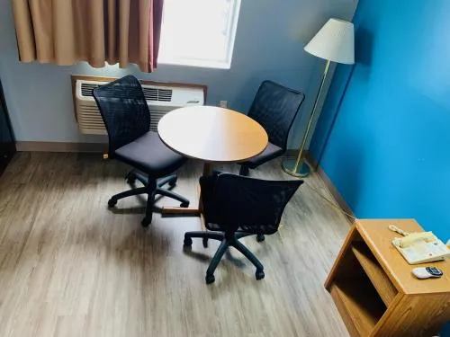 Super Star Inn & Suite Lincoln Crete