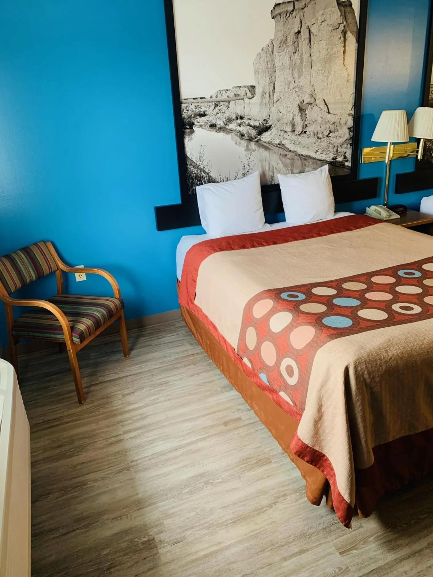 Bed in Super Star Inn & Suite Lincoln Crete