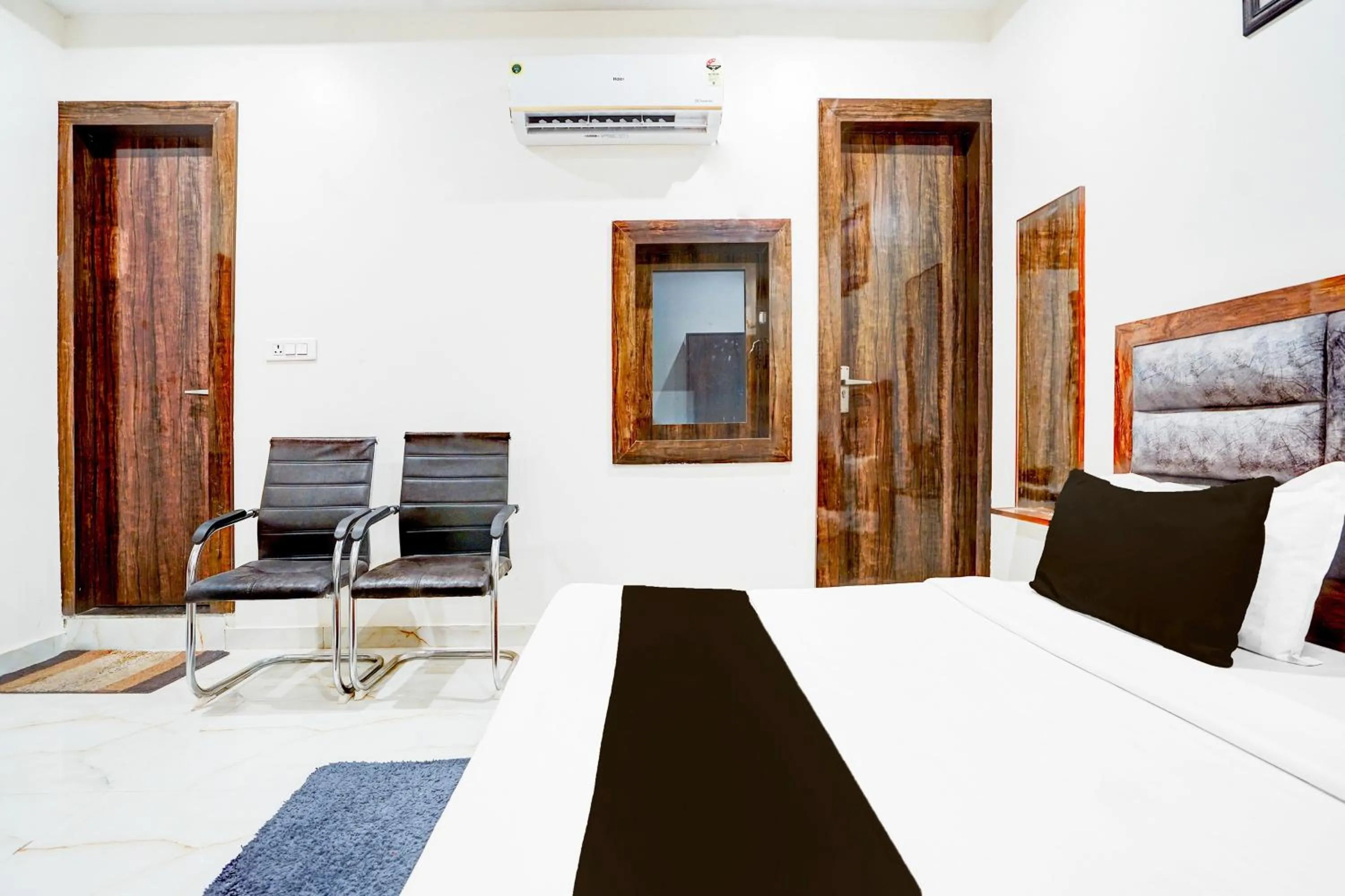 Bedroom, Bed in Super Townhouse Narholi Bridge Mathura