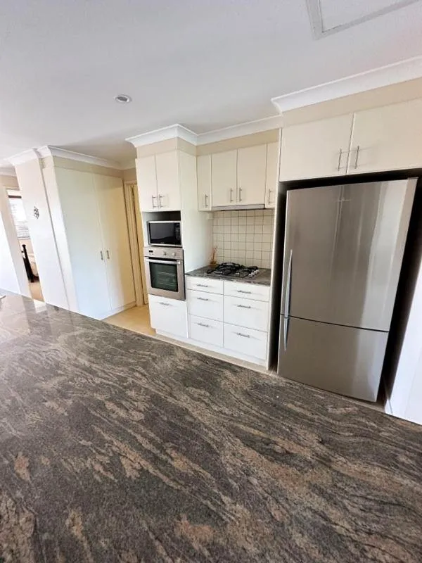 Kitchen or kitchenette in Coastal Retreat - Rockingham Foreshore