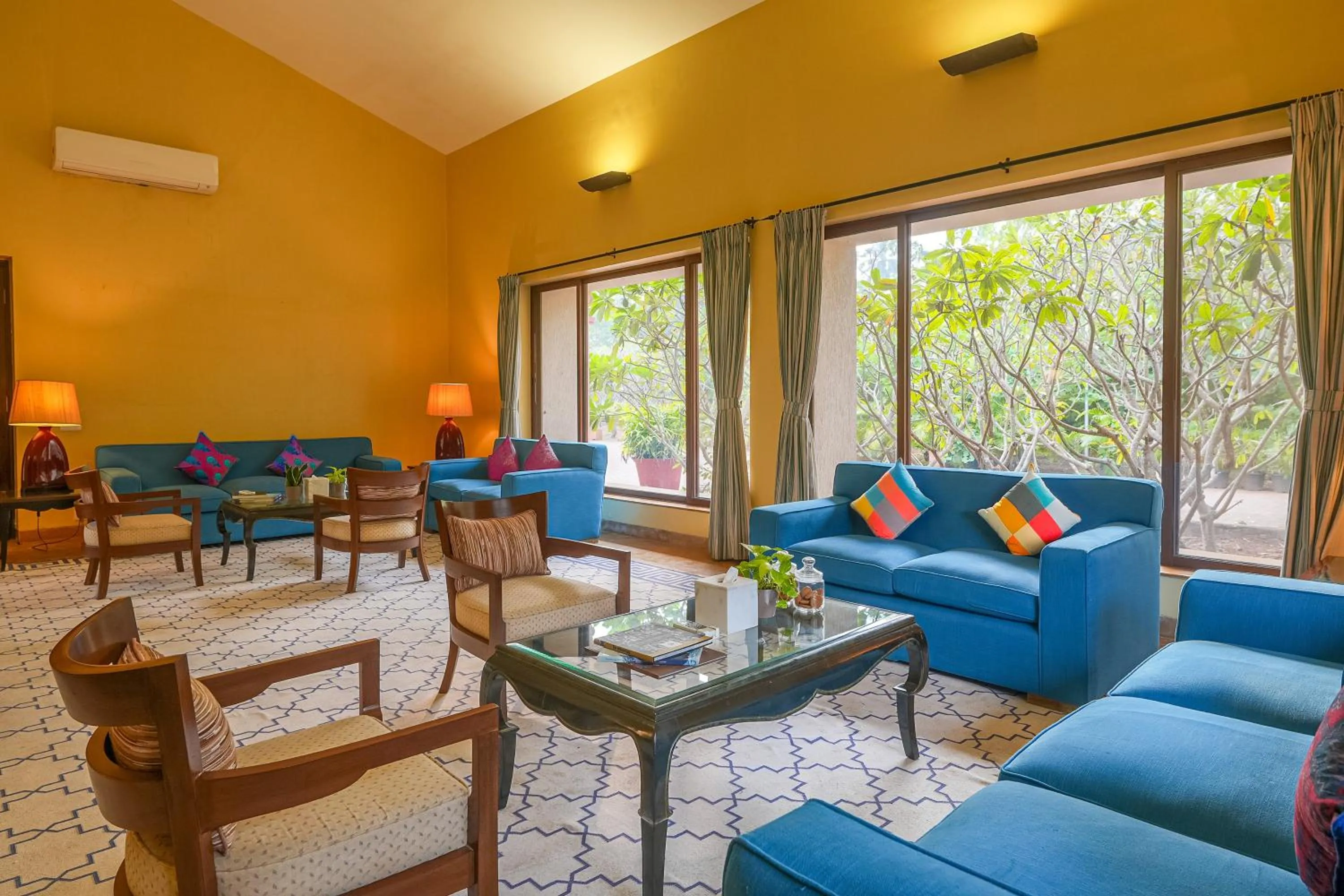 Living room in amã Stays & Trails Kihim Courtyard, Alibag