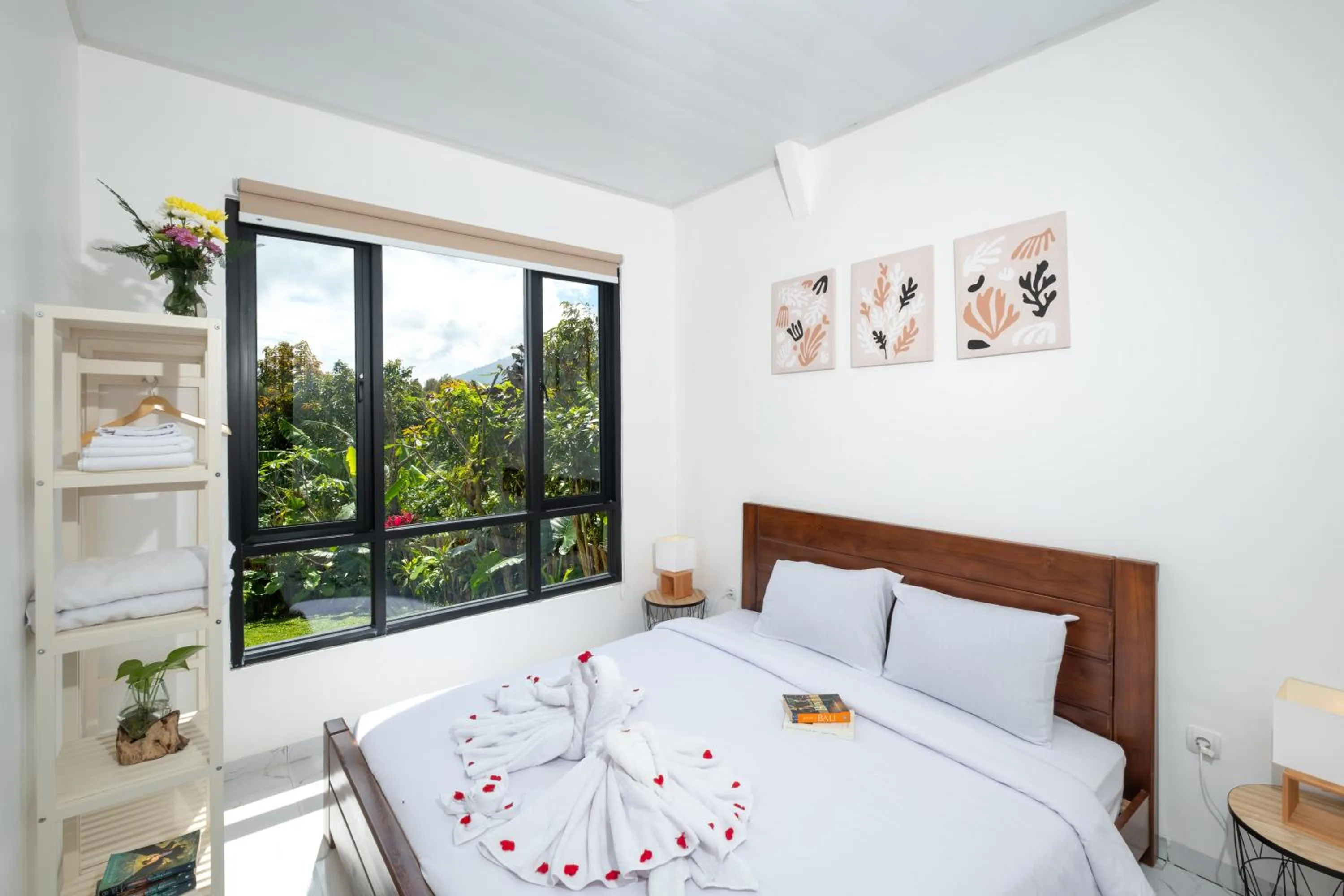 Bed in Villa Kayu Amertha