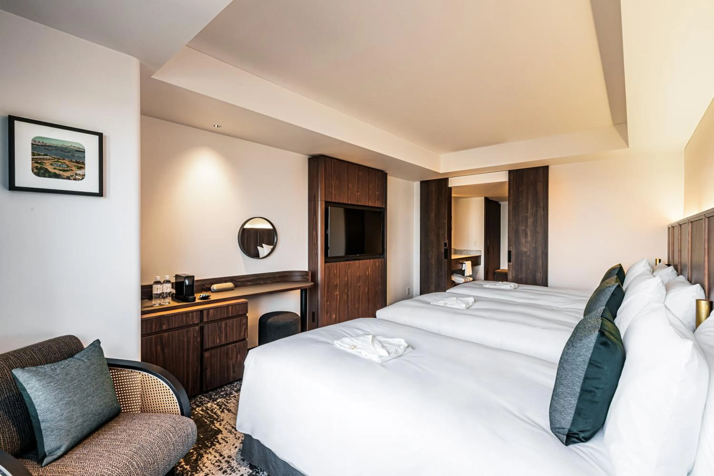 Bed in The Gate Hotel Yokohama by Hulic