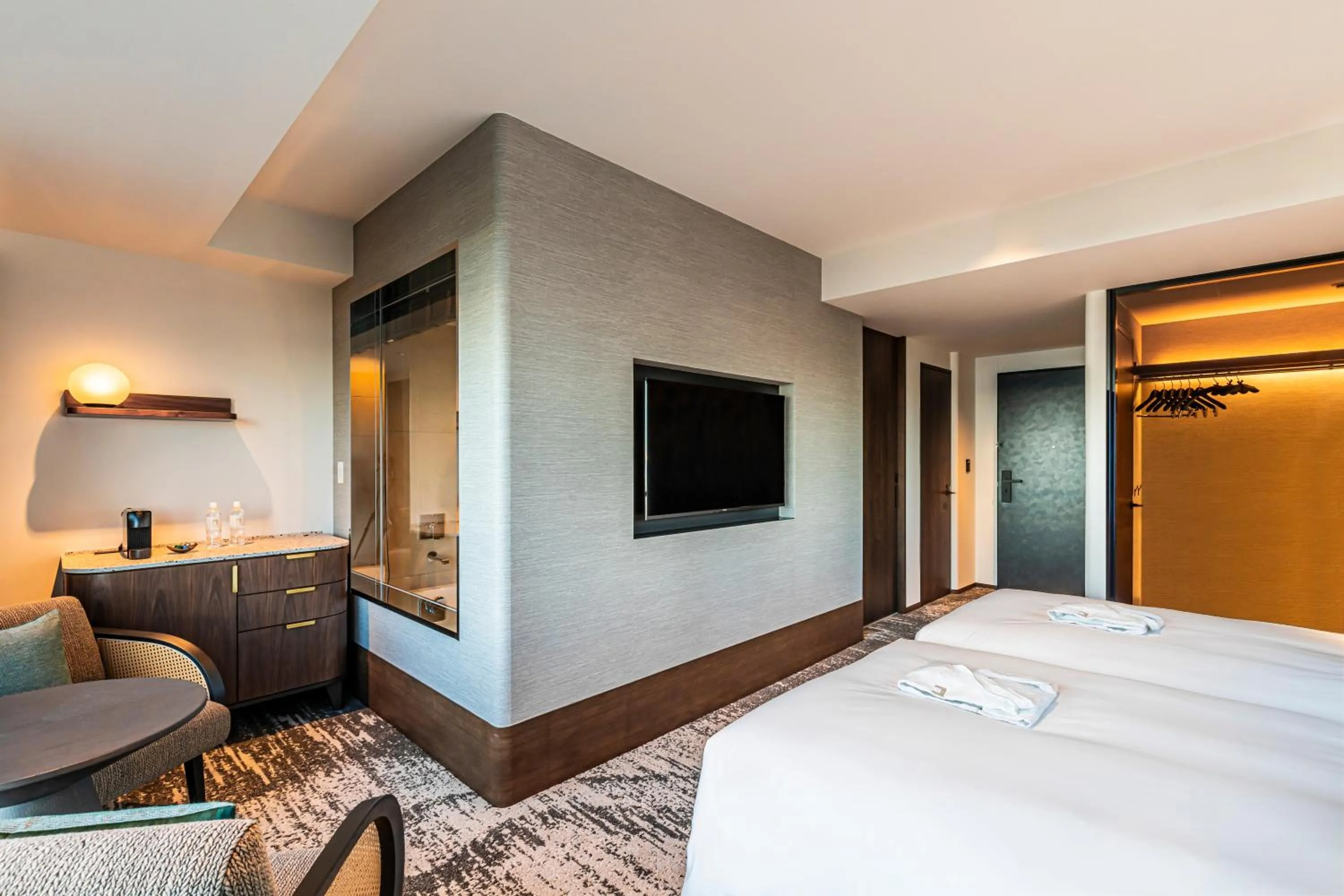 Bed in The Gate Hotel Yokohama by Hulic